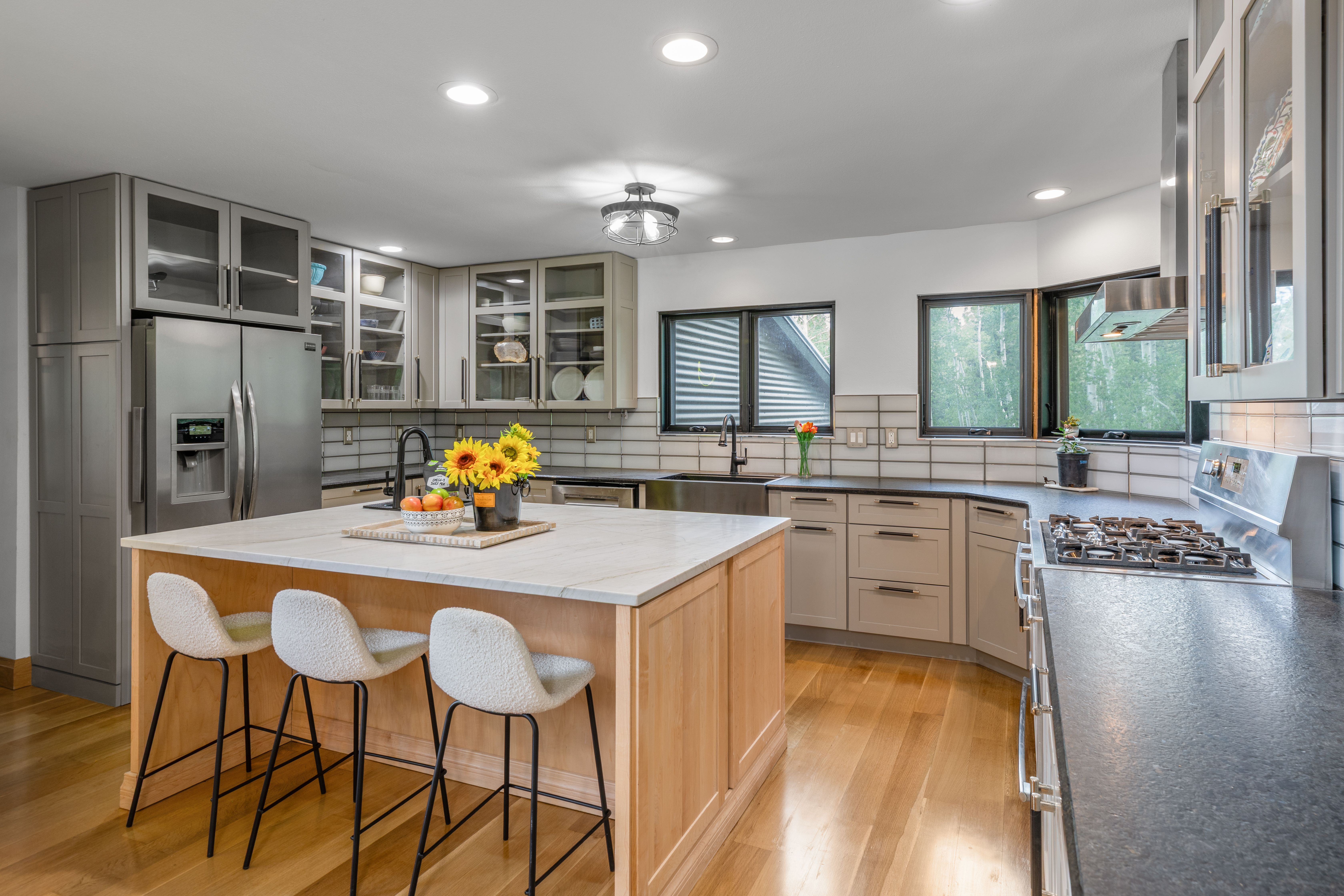  Secluded 4 Bed / 4 Bath Telluride Property - 物件實景