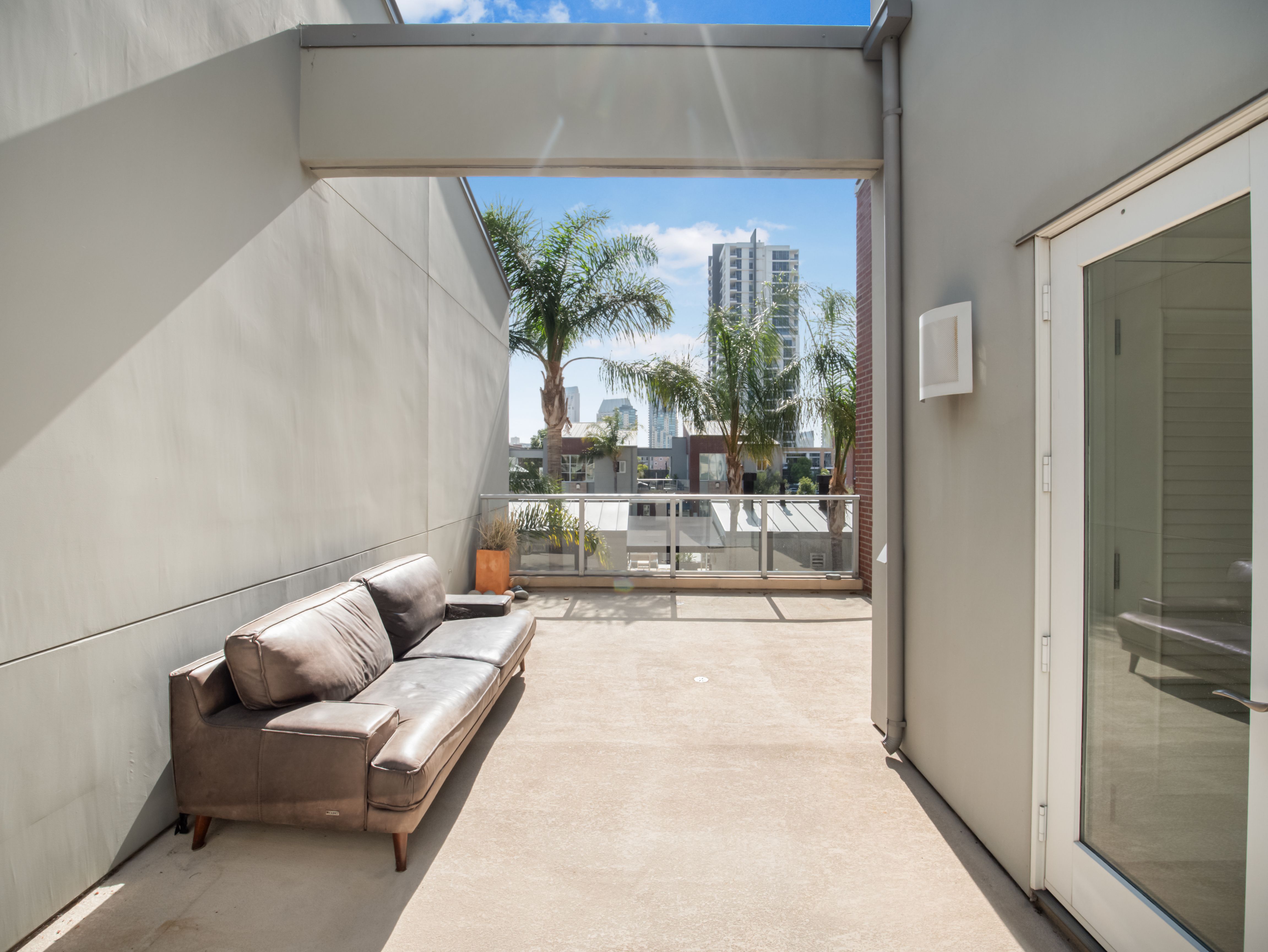  540 9th Avenue TH104, San Diego, CA 92101 - 物件實景