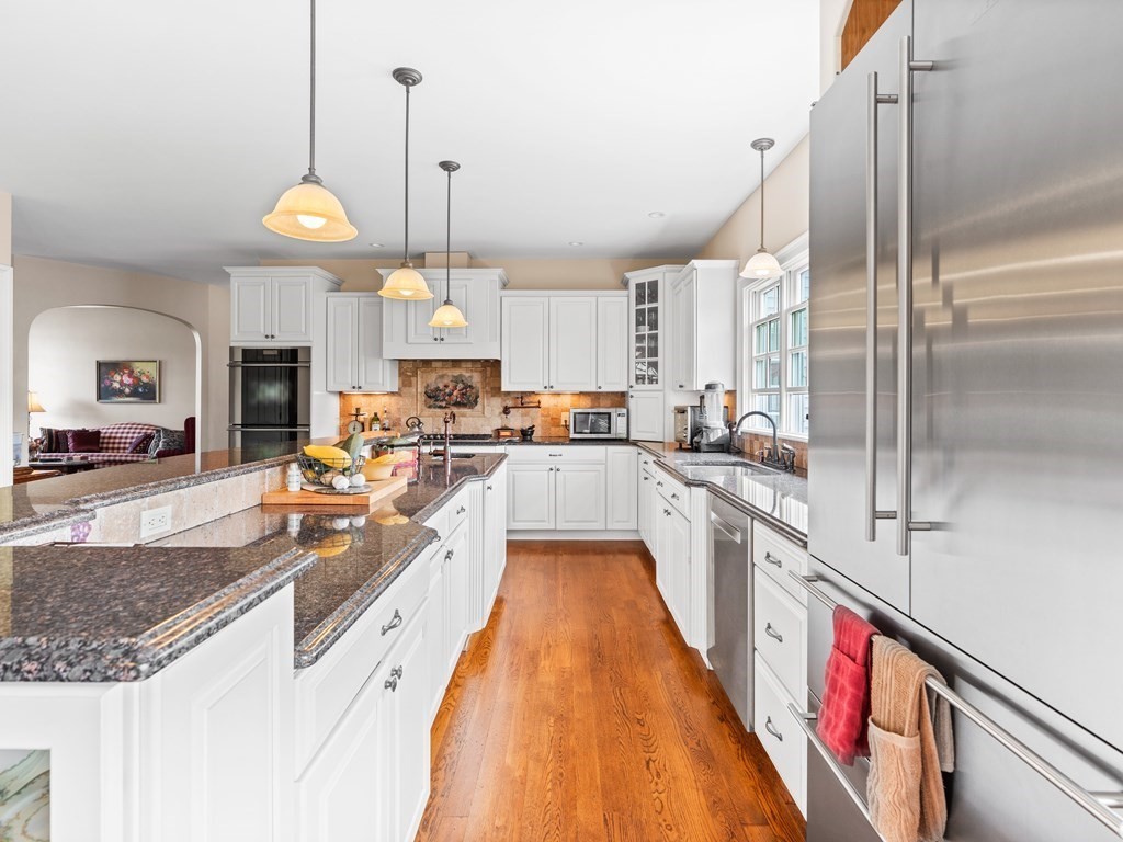 77 Water St, Rehoboth, Massachusetts, 02769, United States, 6 Bedrooms Bedrooms, ,4 BathroomsBathrooms,Residential,For Sale,77 Water St,1229615