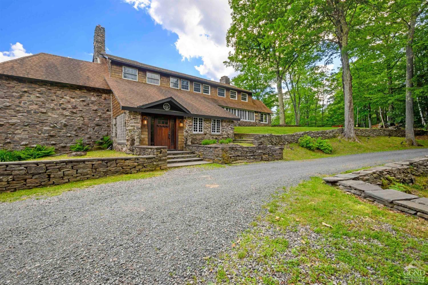 Tannersville, New York, 12485, United States, 6 Bedrooms Bedrooms, ,5 BathroomsBathrooms,Residential,For Sale,1947119