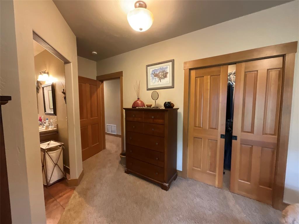 Polson, Montana, 59860, United States, 3 Bedrooms Bedrooms, ,1 BathroomBathrooms,Residential,For Sale,1974764