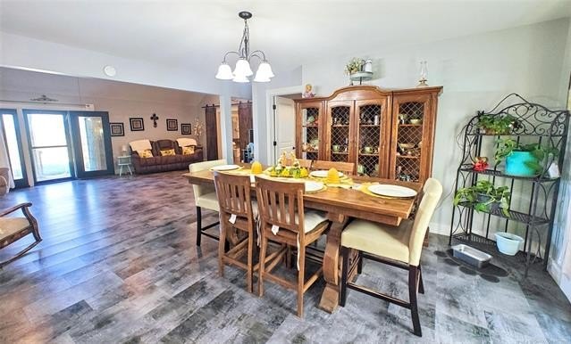 Tahlequah, Oklahoma, 74464, United States, 2 Bedrooms Bedrooms, ,2 BathroomsBathrooms,Residential,For Sale,1977801