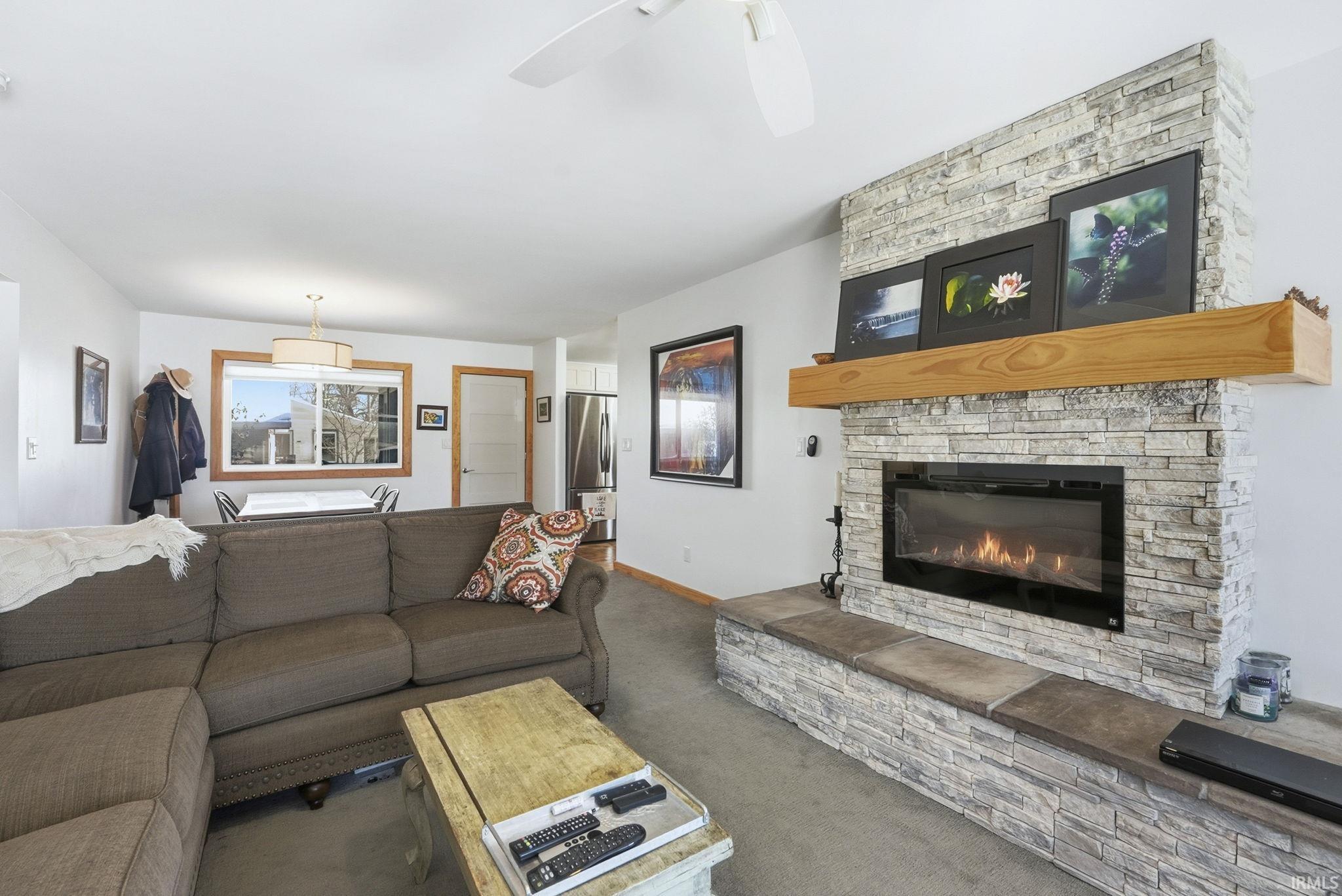 Albion, Indiana, 46701-9358, United States, 2 Bedrooms Bedrooms, ,2 BathroomsBathrooms,Residential,For Sale,2014784