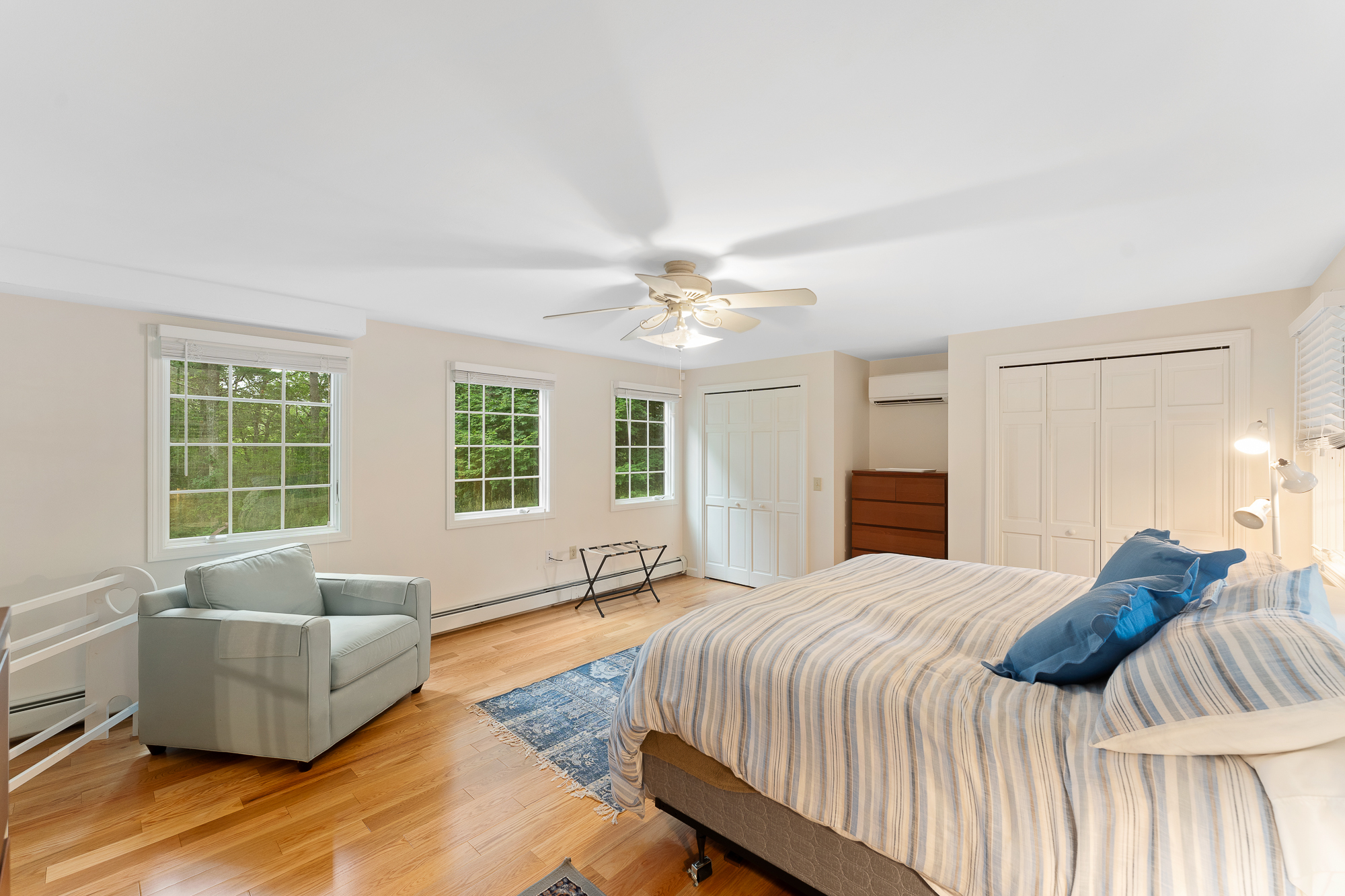 Westerly, Rhode Island, 02891, United States, 3 Bedrooms Bedrooms, ,2 BathroomsBathrooms,Residential,For Sale,1898536