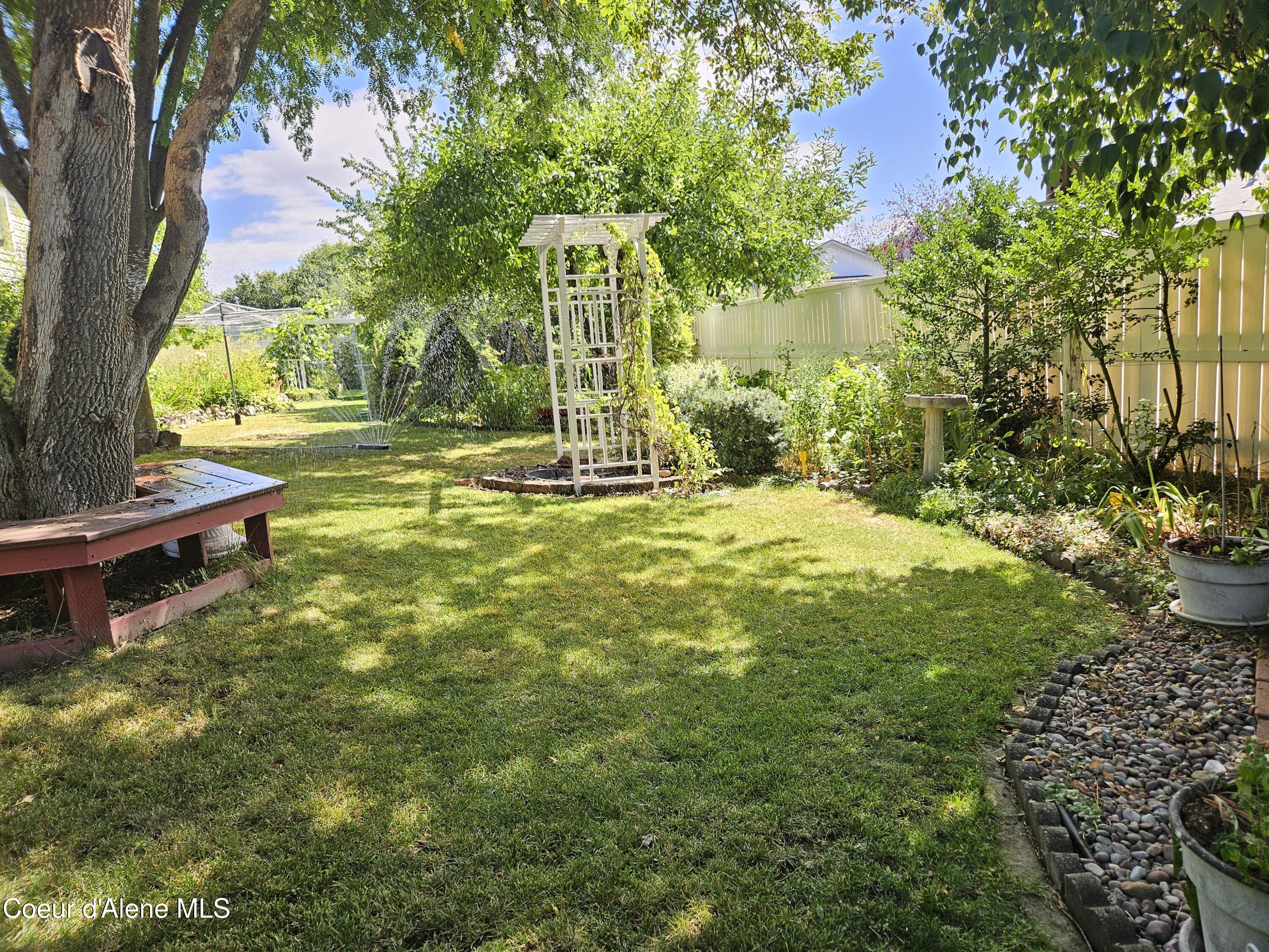 Rathdrum, Idaho, 83858, United States, 4 Bedrooms Bedrooms, ,3 BathroomsBathrooms,Residential,For Sale,2011357