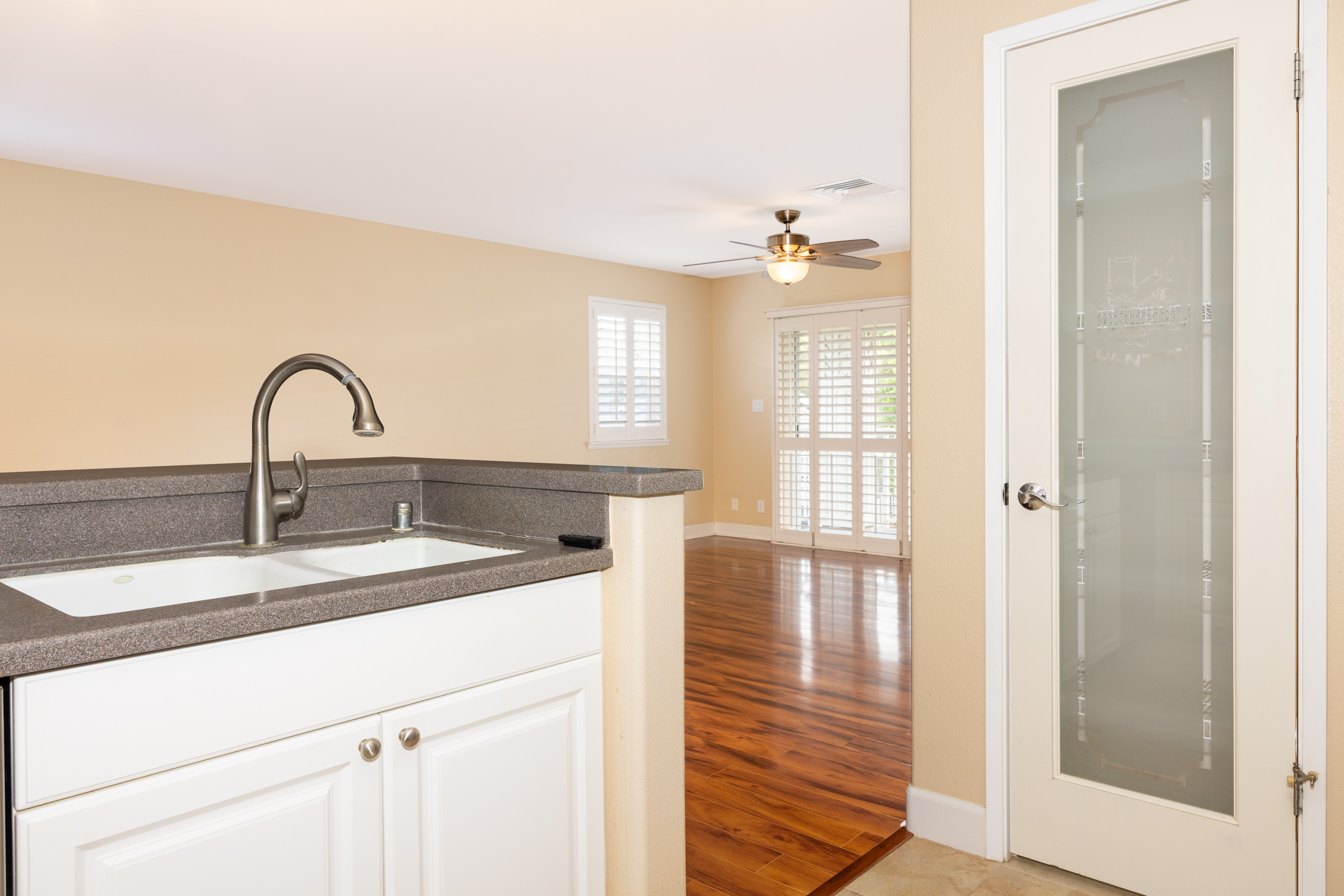 Kapolei, Hawaii, 96707, United States, 3 Bedrooms Bedrooms, ,2 BathroomsBathrooms,Residential,For Sale,2048941