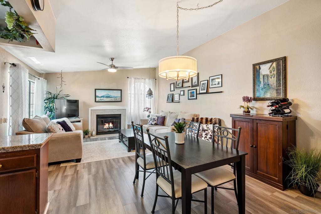 San Diego, California, 92122, United States, 2 Bedrooms Bedrooms, ,2 BathroomsBathrooms,Residential,For Sale,2002525