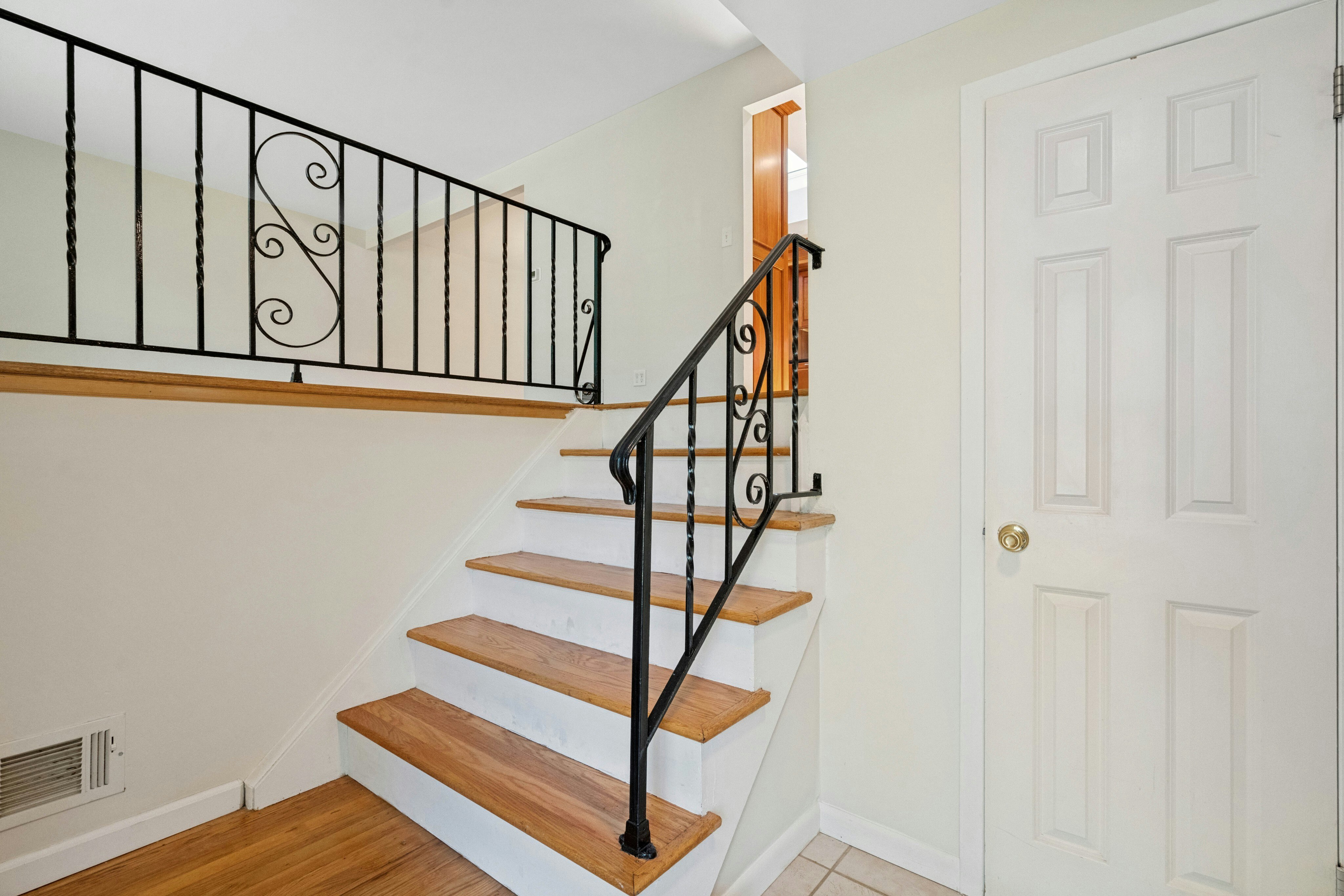  615 Maze Road, River Vale, NJ 07675 - 物件實景