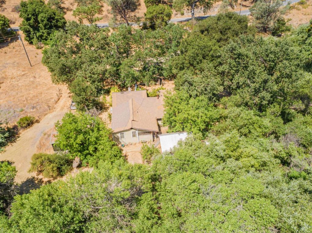 Paicines, California, 95043, United States, 4 Bedrooms Bedrooms, ,2 BathroomsBathrooms,Residential,For Sale,1981055