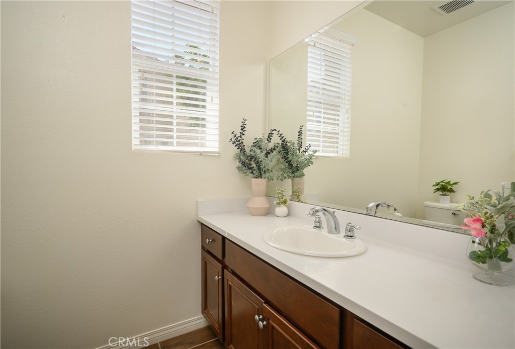 Murrieta, California, 92563, United States, 3 Bedrooms Bedrooms, ,3 BathroomsBathrooms,Residential,For Sale,1942621