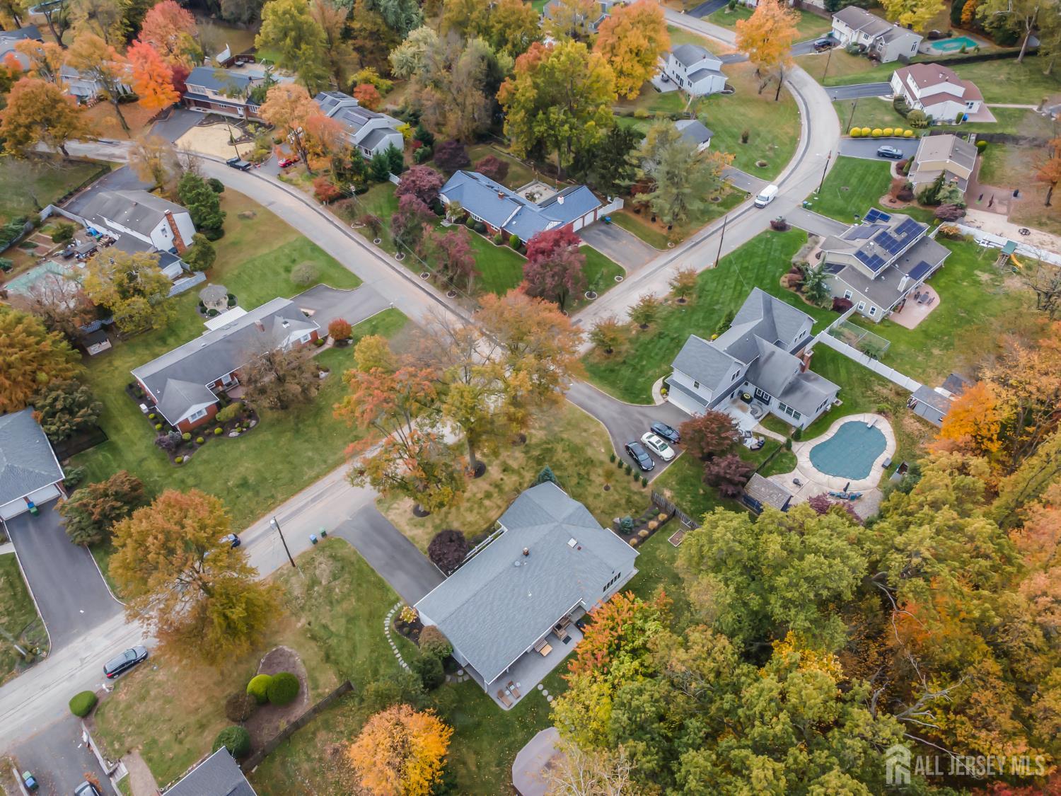 Edison, New Jersey, 08820, United States, 3 Bedrooms Bedrooms, ,2 BathroomsBathrooms,Residential,For Sale,1989177