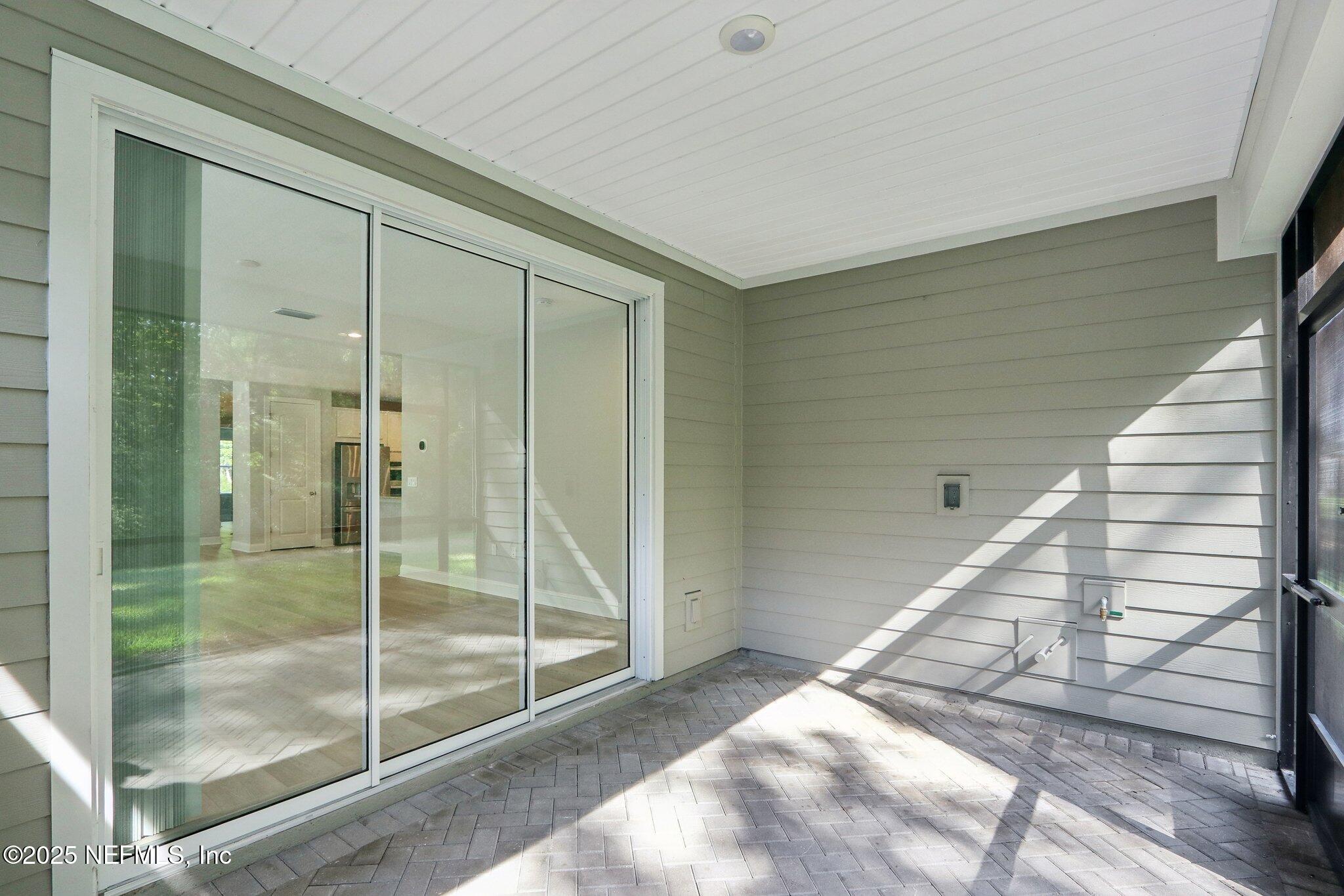 Jacksonville, Florida, 32256, United States, 4 Bedrooms Bedrooms, ,3 BathroomsBathrooms,Residential,For Sale,1796849