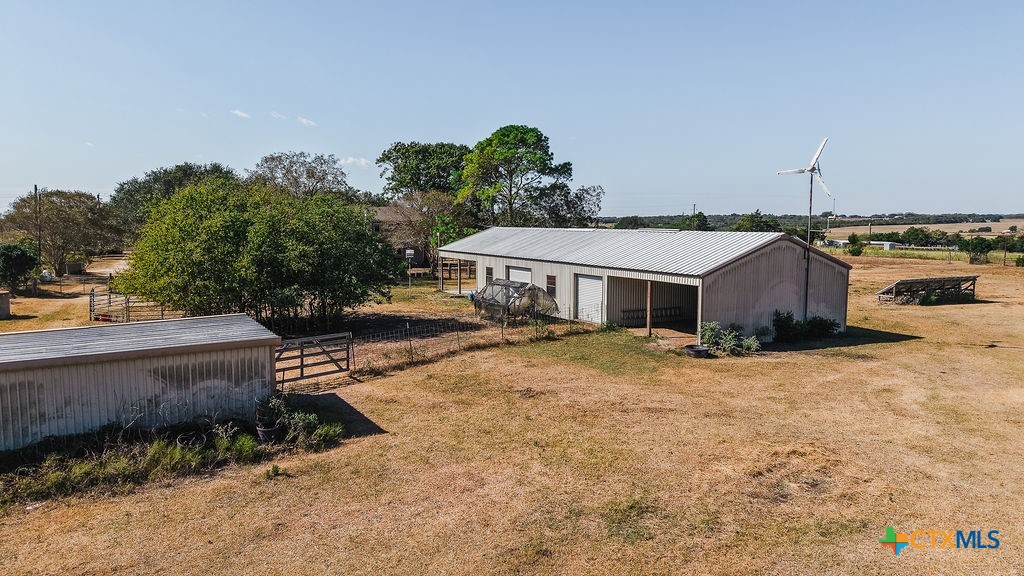 Yoakum, Texas, 77995, United States, 4 Bedrooms Bedrooms, ,3 BathroomsBathrooms,Residential,For Sale,1958998
