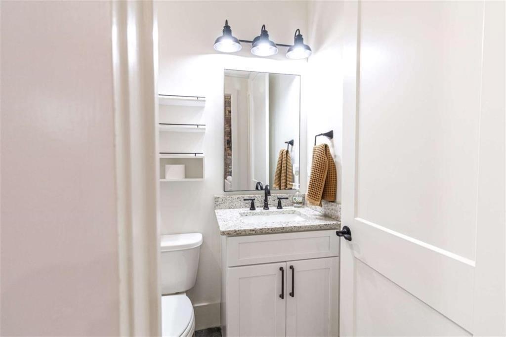 Cleveland, Georgia, 30528, United States, 3 Bedrooms Bedrooms, ,2 BathroomsBathrooms,Residential,For Sale,1928756