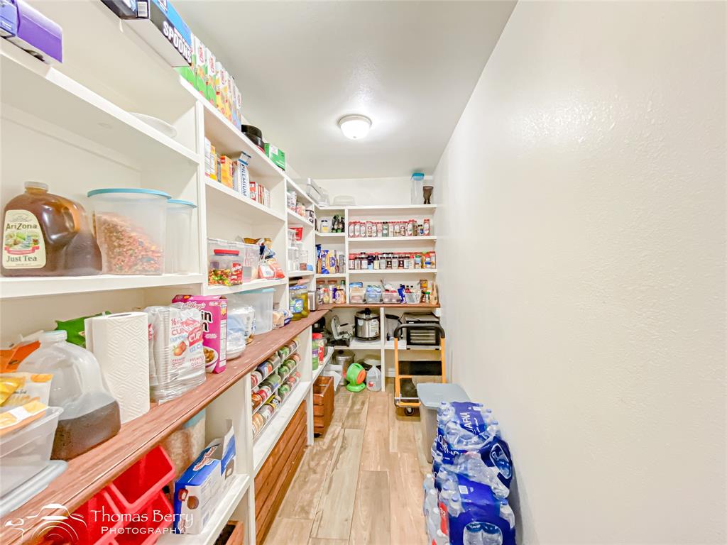 Clyde, Texas, 79510, United States, 3 Bedrooms Bedrooms, ,2 BathroomsBathrooms,Residential,For Sale,1898763