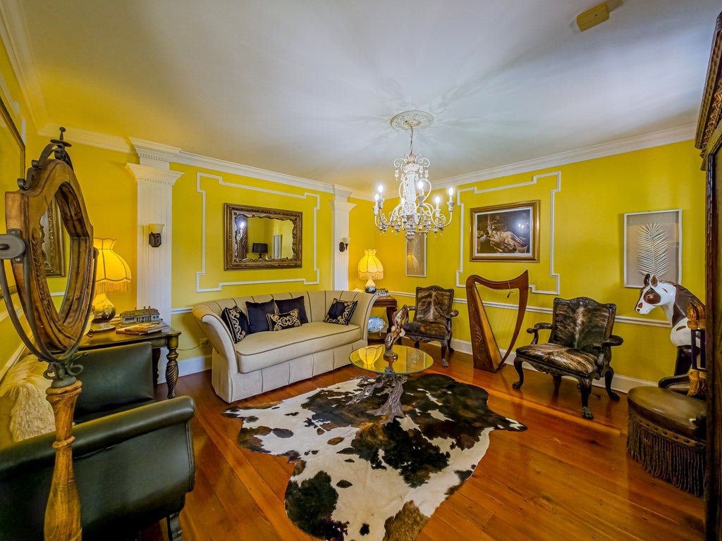 Leslie, Georgia, 31764, United States, 5 Bedrooms Bedrooms, ,4 BathroomsBathrooms,Residential,For Sale,1944897