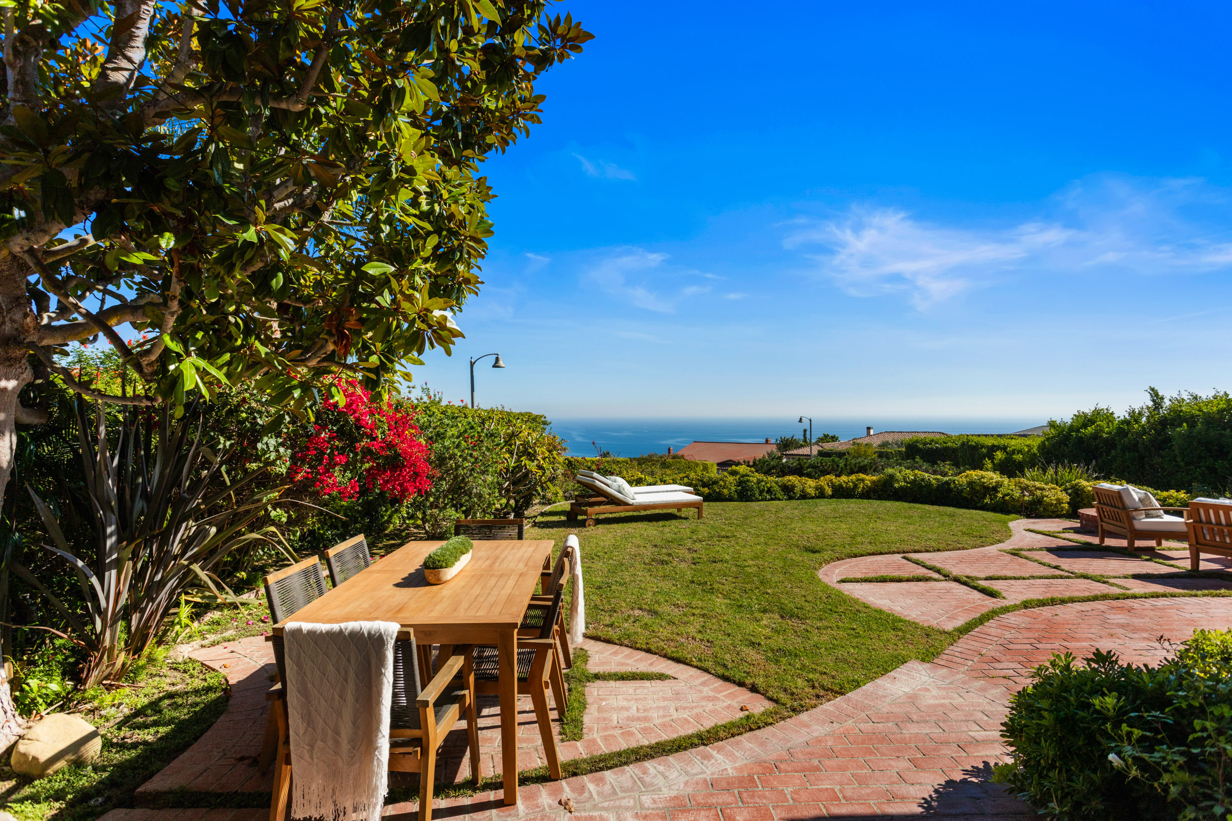  24656 Blue Dane Ln - 物件實景