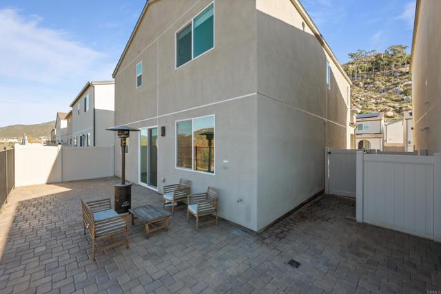 Fallbrook, California, 92028, United States, 3 Bedrooms Bedrooms, ,3 BathroomsBathrooms,Residential,For Sale,2005764