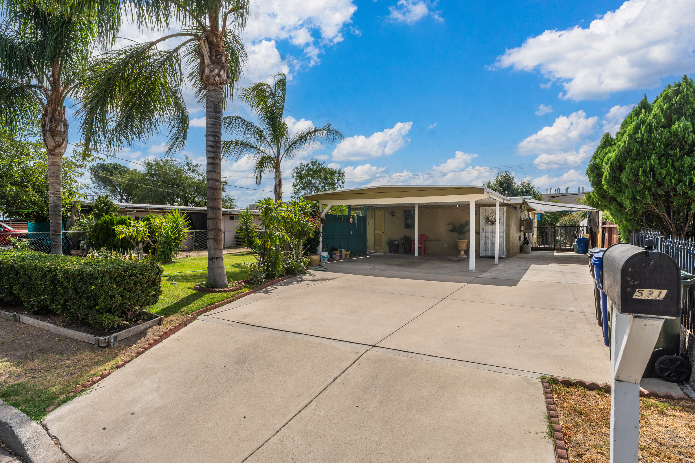 Rialto, California, 92376, United States, 4 Bedrooms Bedrooms, ,2 BathroomsBathrooms,Residential,For Sale,1973663