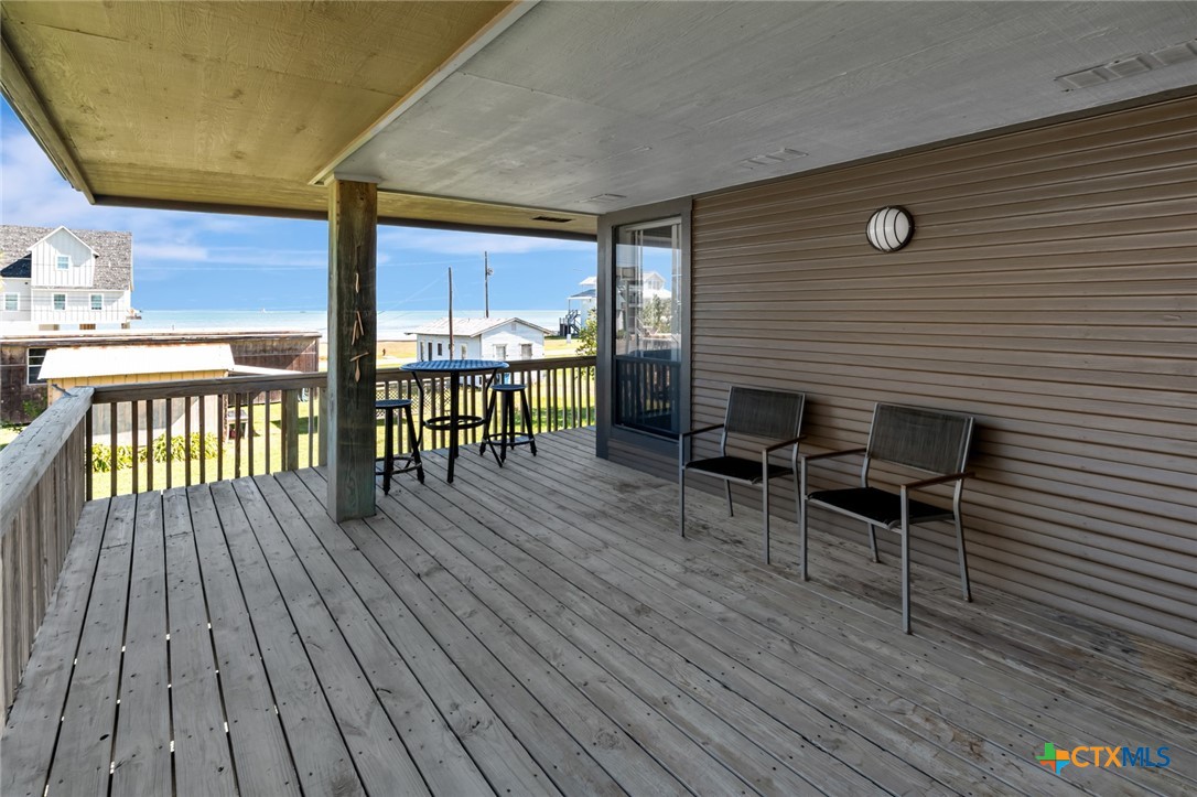 Port O'Connor, Texas, 77982, United States, 5 Bedrooms Bedrooms, ,3 BathroomsBathrooms,Residential,For Sale,1989061