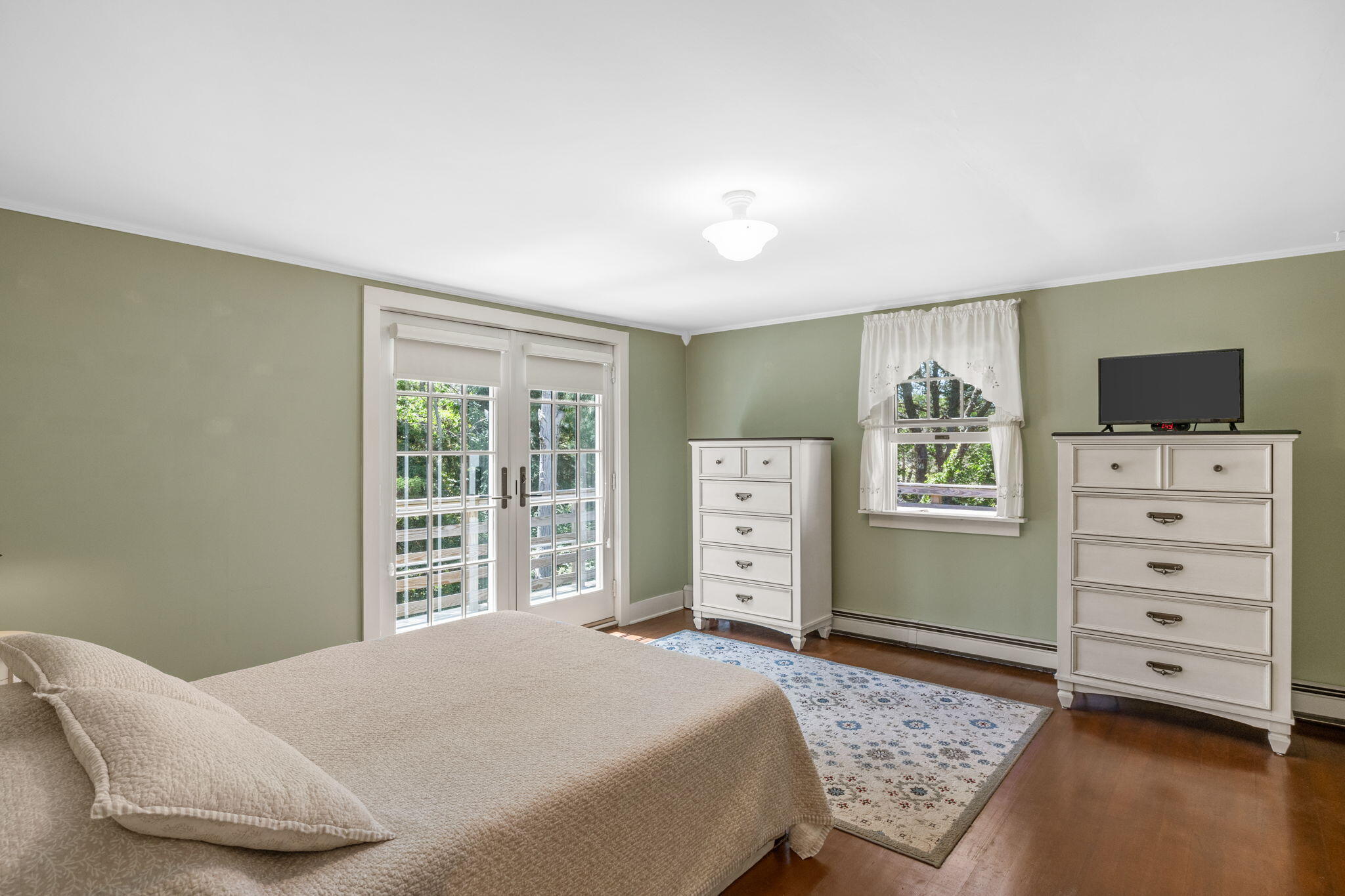  Move-In Ready Comfort on a Beautifully Wooded Acre-Plus Setting - 物件實景
