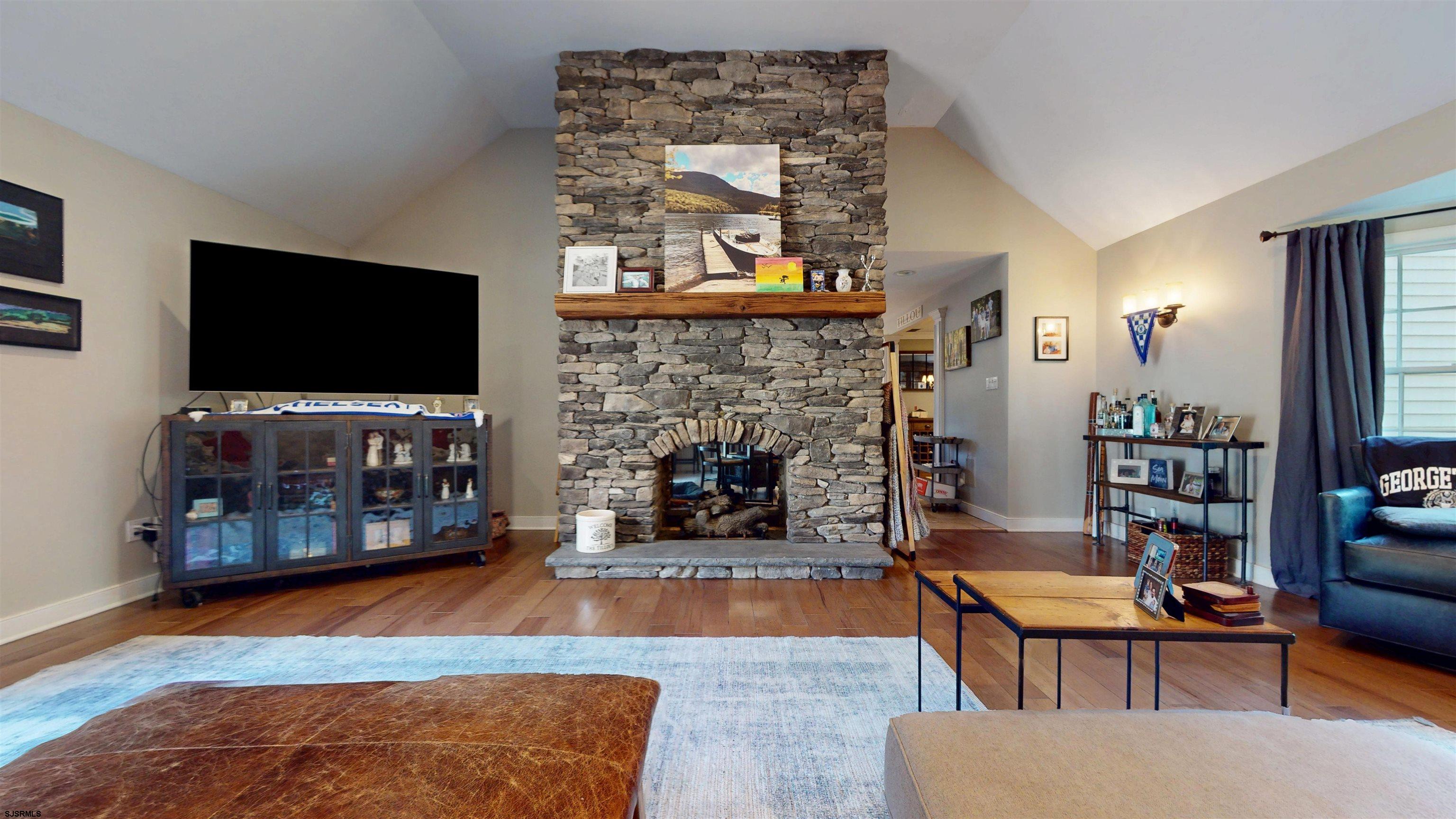 Linwood, New Jersey, 08221, United States, 6 Bedrooms Bedrooms, ,5 BathroomsBathrooms,Residential,For Sale,1975811