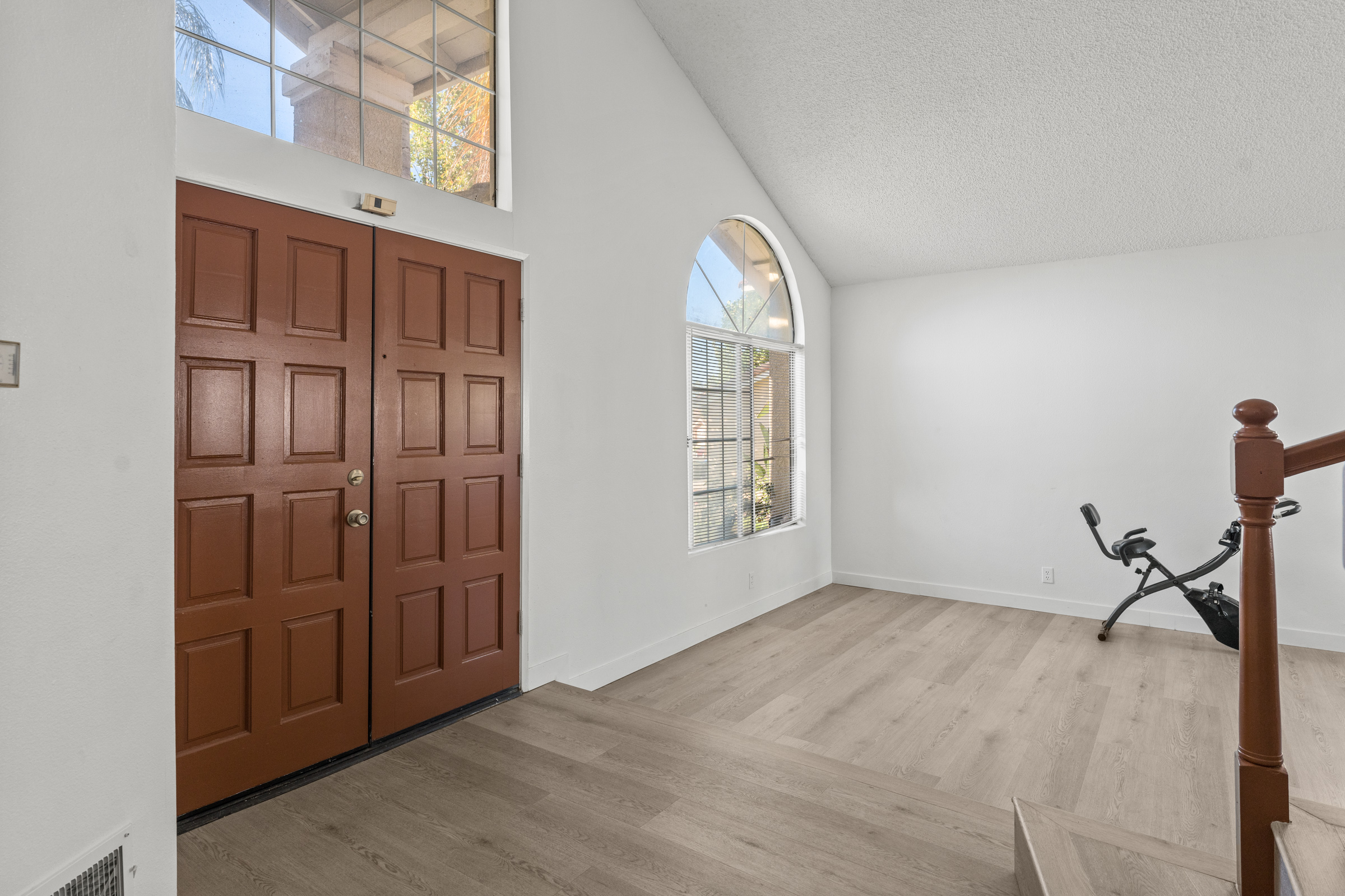 Moreno Valley, California, 92557, United States, 4 Bedrooms Bedrooms, ,4 BathroomsBathrooms,Residential,For Sale,1978053