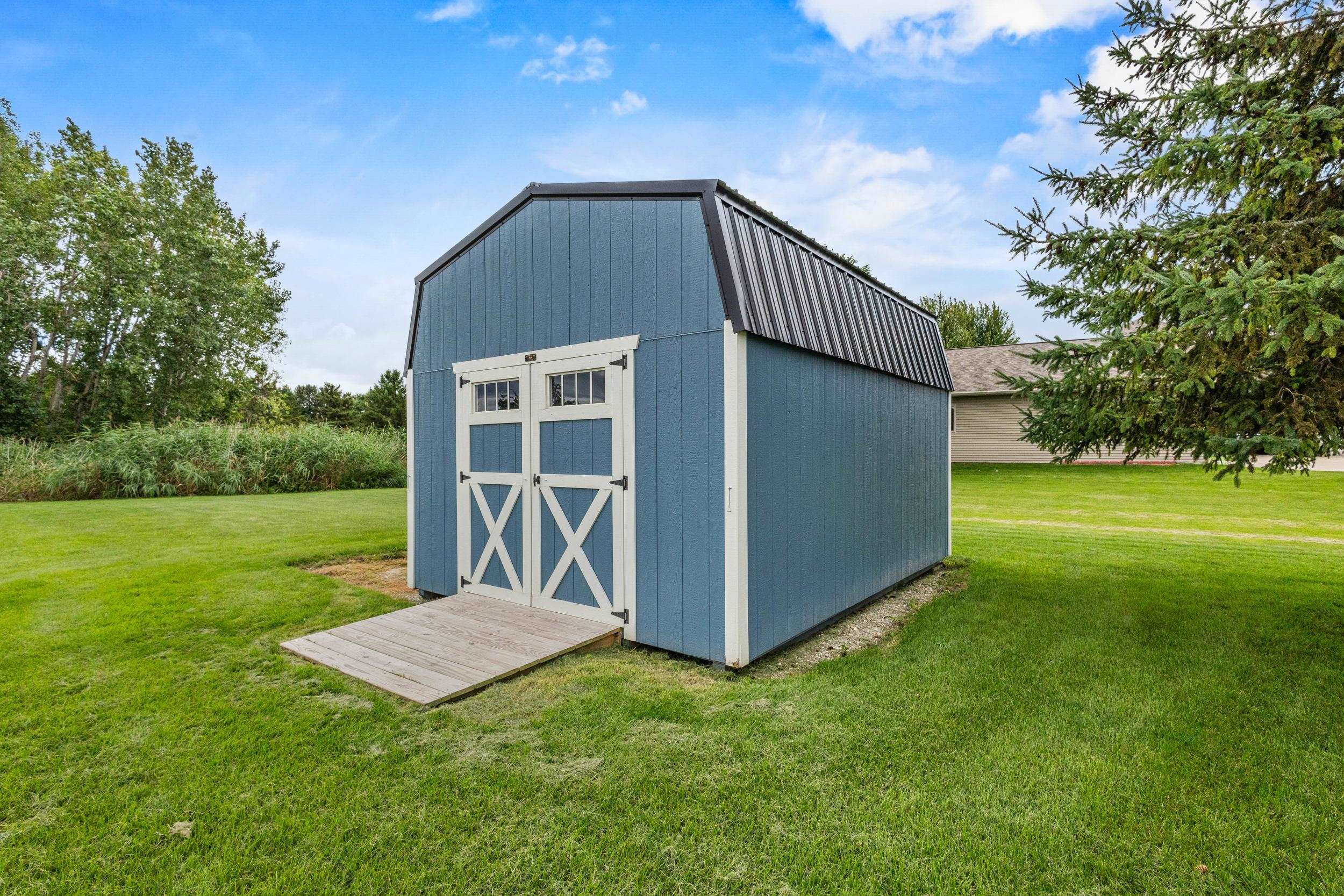 Neenah, Wisconsin, 54956, United States, 4 Bedrooms Bedrooms, ,4 BathroomsBathrooms,Residential,For Sale,1930712