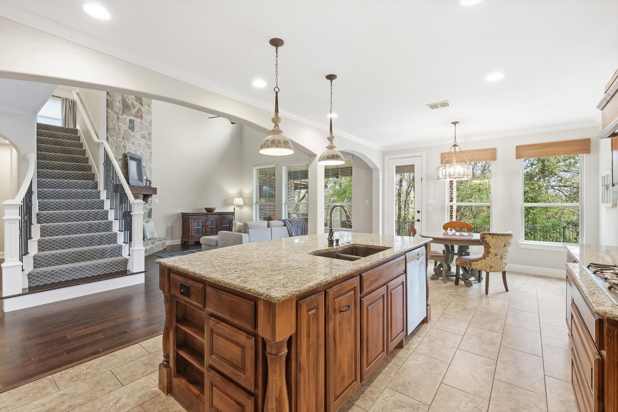 Trophy Club, Texas, 76262, United States, 4 Bedrooms Bedrooms, ,4 BathroomsBathrooms,Residential,For Sale,2002988