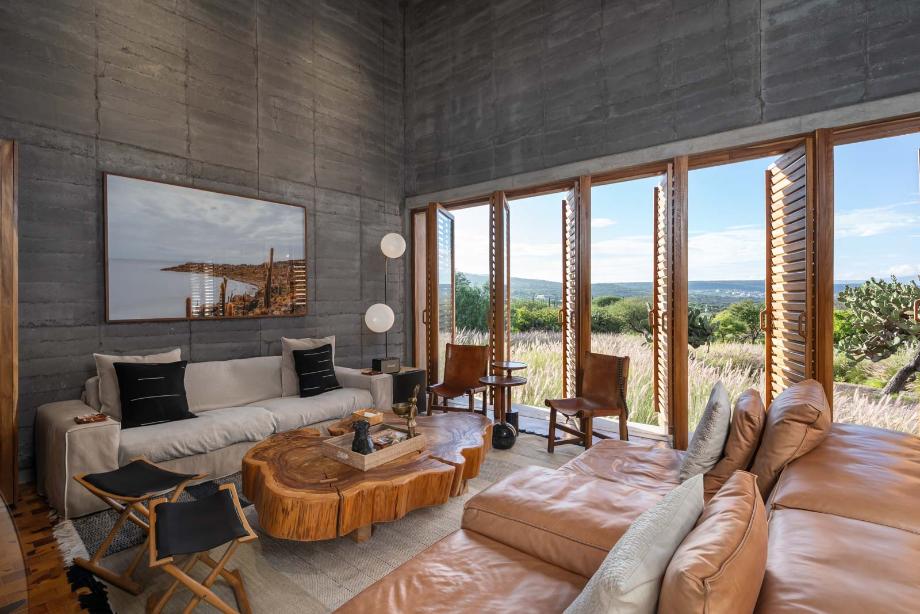 San Miguel de Allende, Guanajuato, 37892, Mexico, 8 Bedrooms Bedrooms, ,8 BathroomsBathrooms,Residential,For Sale,1951430