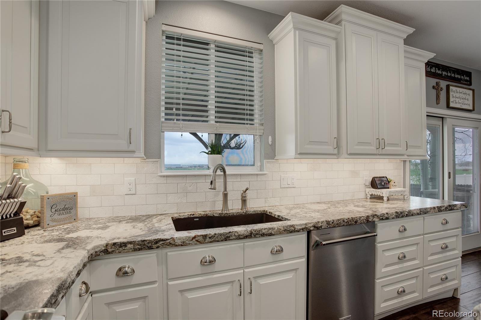 Henderson, Colorado, 80640, United States, 5 Bedrooms Bedrooms, ,3 BathroomsBathrooms,Residential,For Sale,2002056