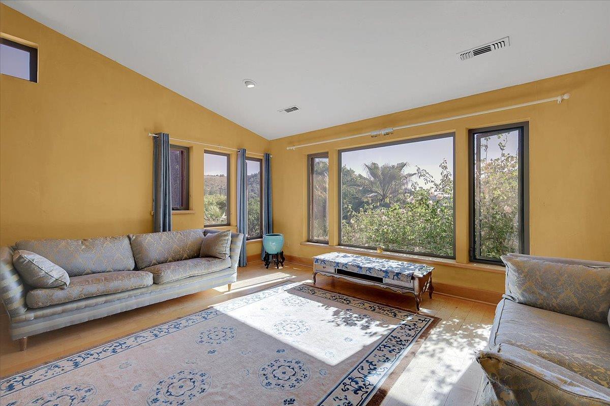 Oregon House, California, 95962, United States, 3 Bedrooms Bedrooms, ,3 BathroomsBathrooms,Residential,For Sale,2031122