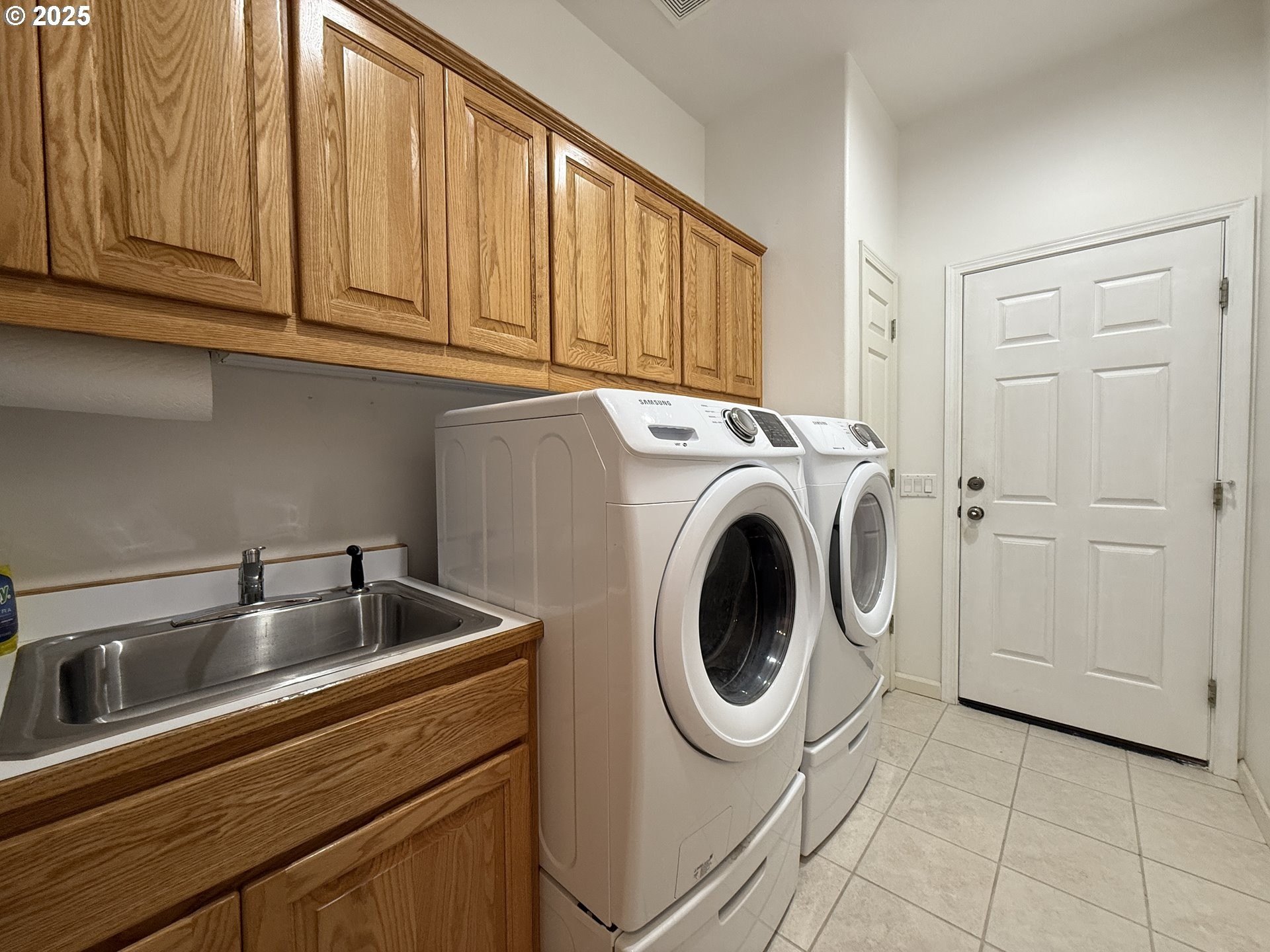 Brookings, Oregon, 97415, United States, 3 Bedrooms Bedrooms, ,2 BathroomsBathrooms,Residential,For Sale,1977623