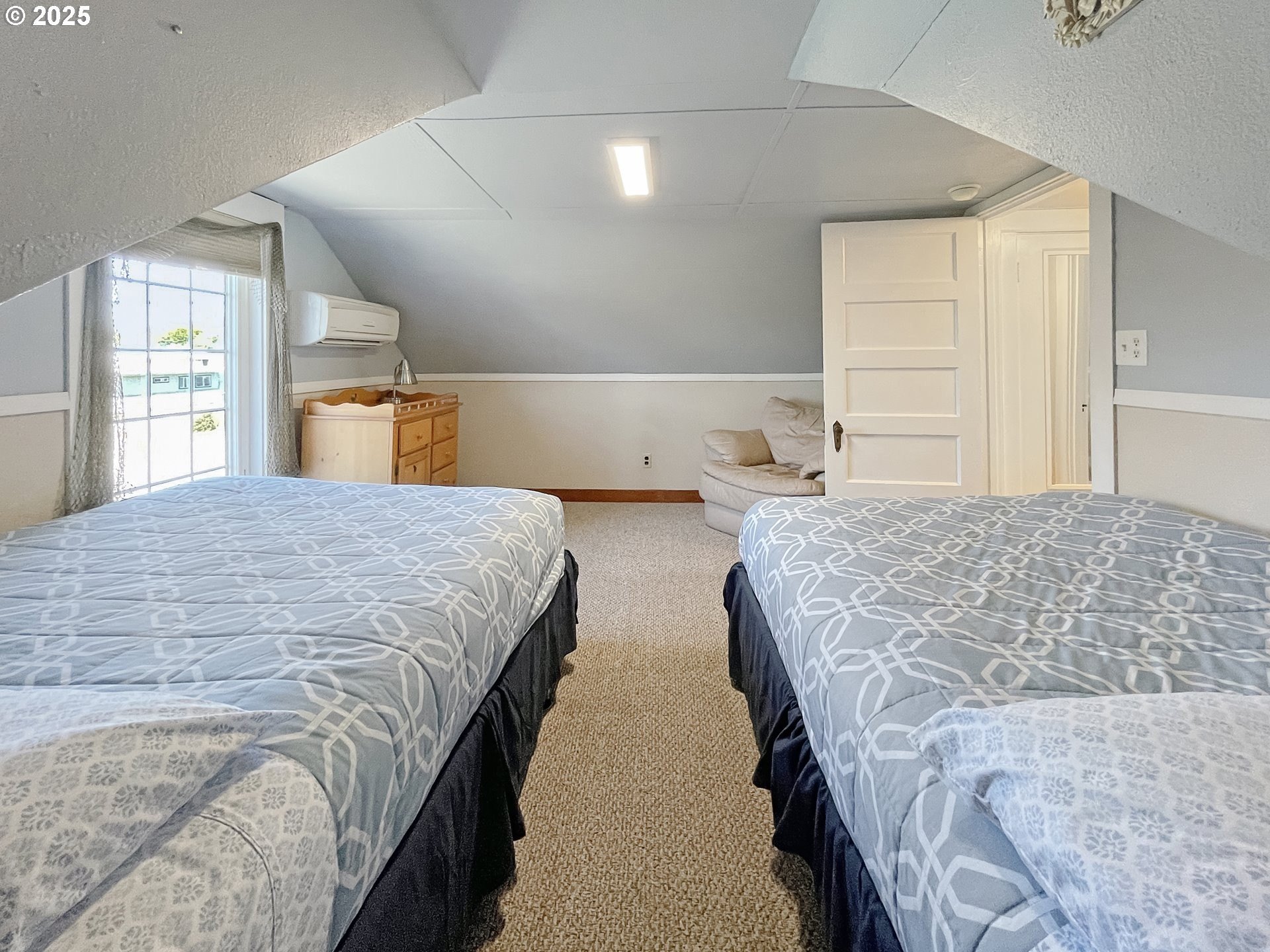 Brookings, Oregon, 97415, United States, 4 Bedrooms Bedrooms, ,2 BathroomsBathrooms,Residential,For Sale,1921792