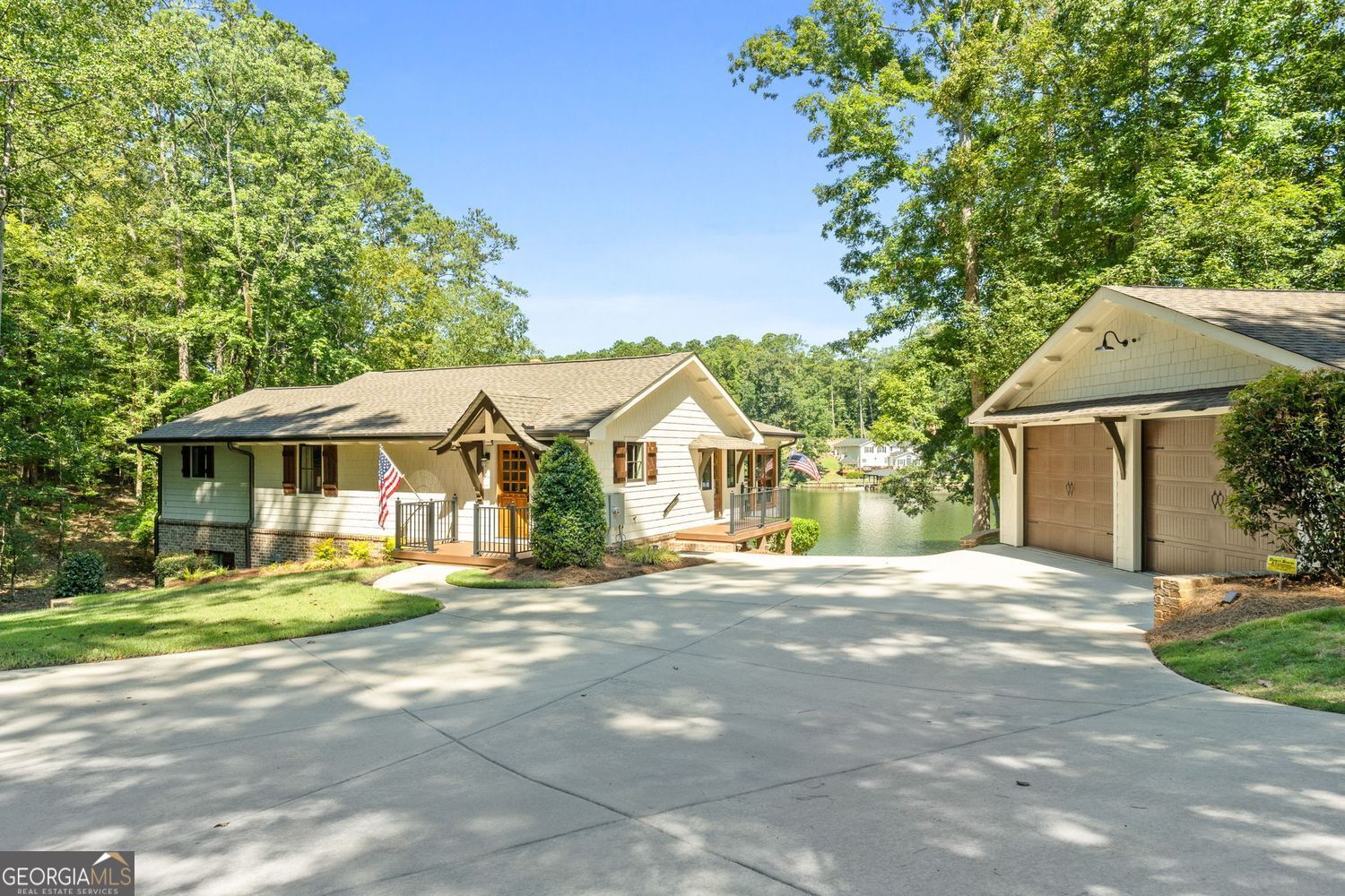 Jackson, Georgia, 30233, United States, 4 Bedrooms Bedrooms, ,3 BathroomsBathrooms,Residential,For Sale,1905140