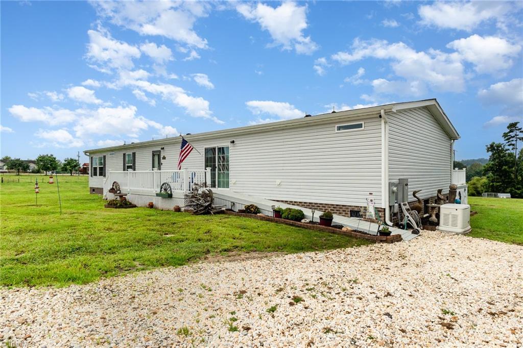 Burlington, North Carolina, 27217, United States, 3 Bedrooms Bedrooms, ,3 BathroomsBathrooms,Residential,For Sale,1908926