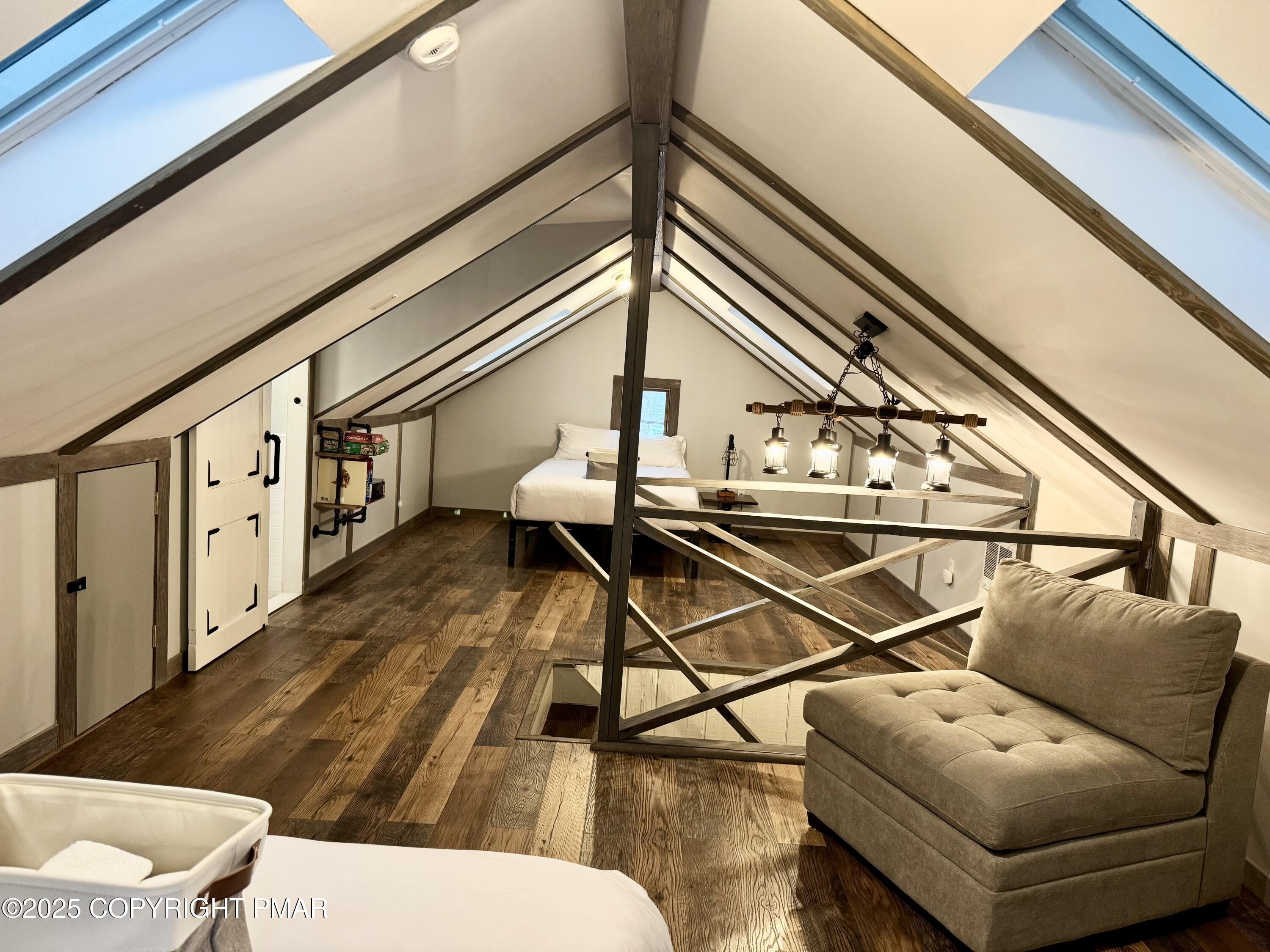 Lake Harmony, Pennsylvania, 18624, United States, 3 Bedrooms Bedrooms, ,2 BathroomsBathrooms,Residential,For Sale,2006106