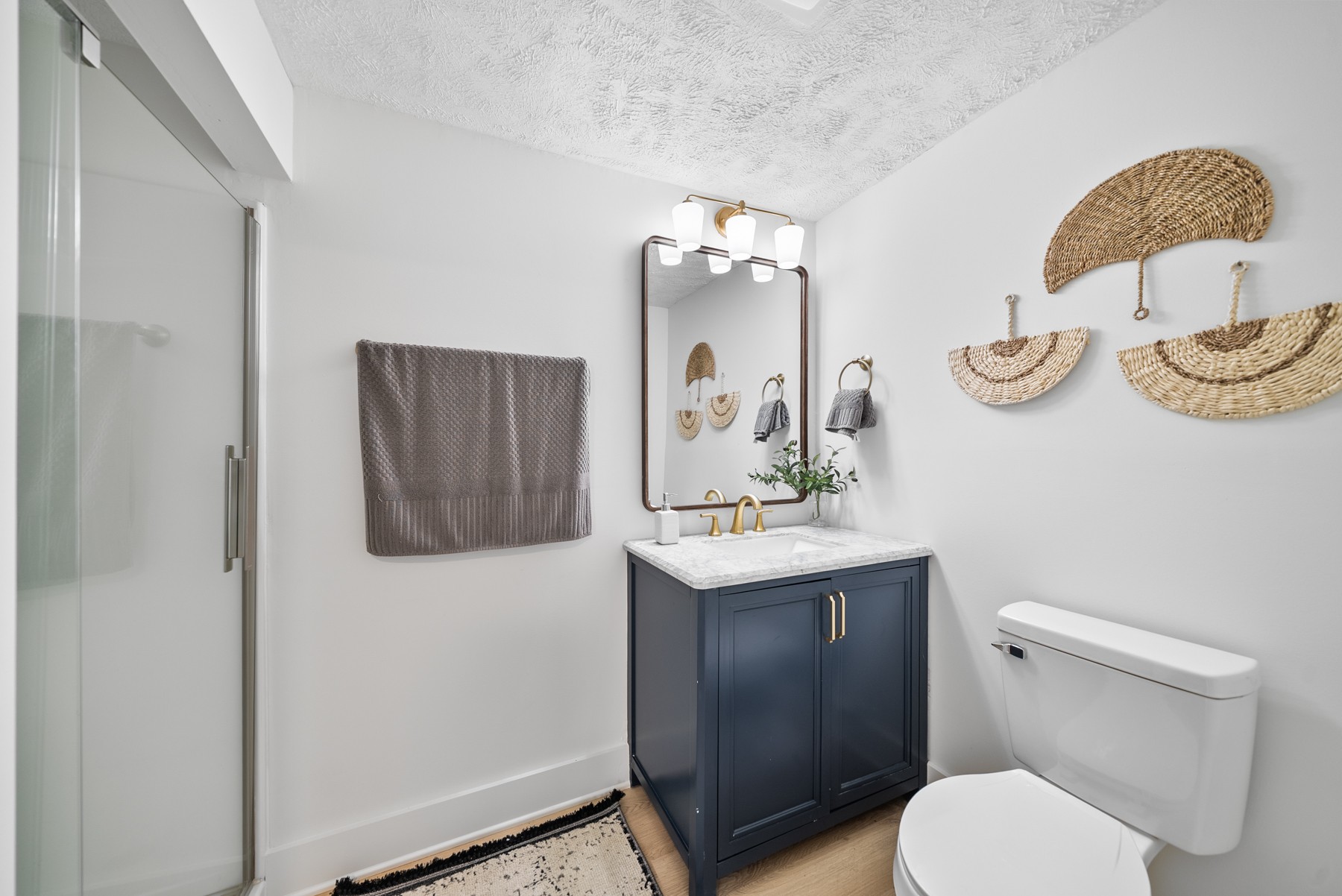 Nashville, Tennessee, 37209, United States, 4 Bedrooms Bedrooms, ,3 BathroomsBathrooms,Residential,For Sale,1999048