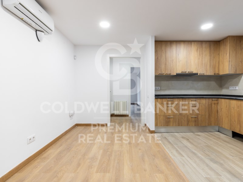 Barcelona Capital, Catalonia, ES, 4 Bedrooms Bedrooms, ,2 BathroomsBathrooms,Residential,For Sale,1752562