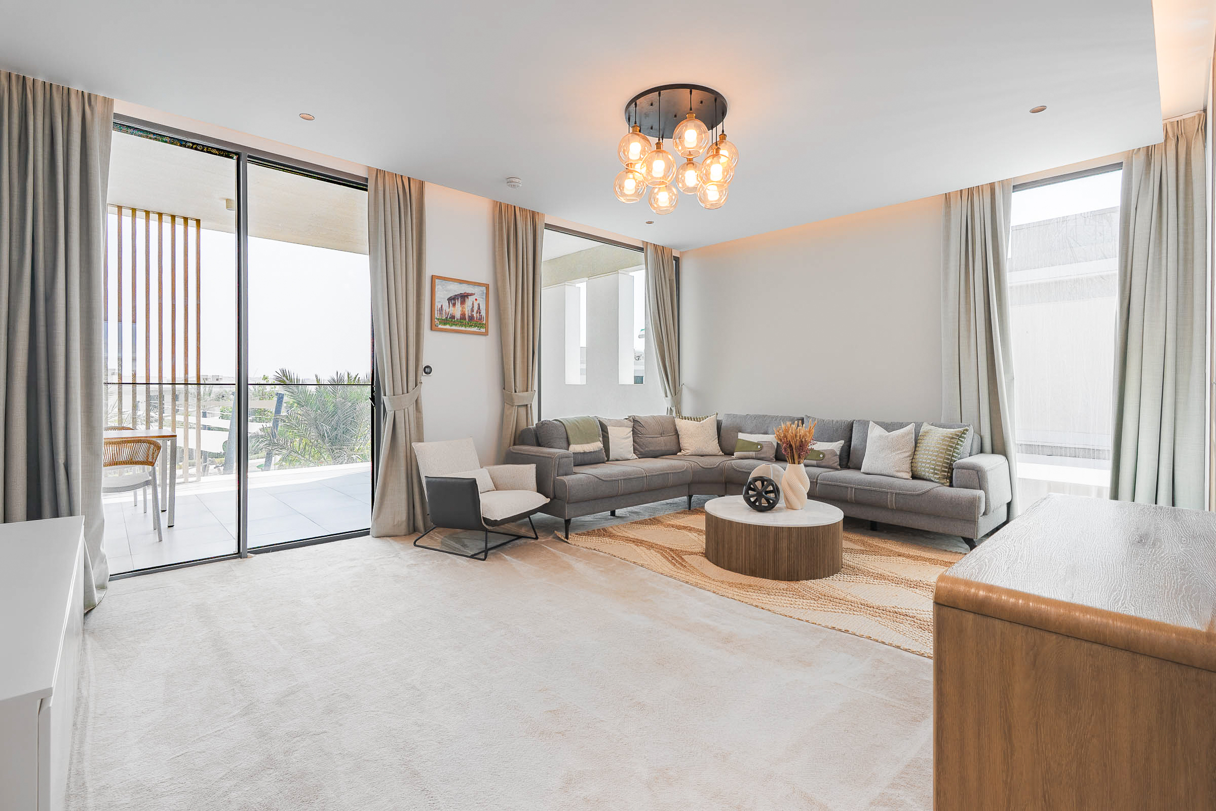  Vast Tilal Al Ghaf Villa with Elegant Upgrades - 物件實景