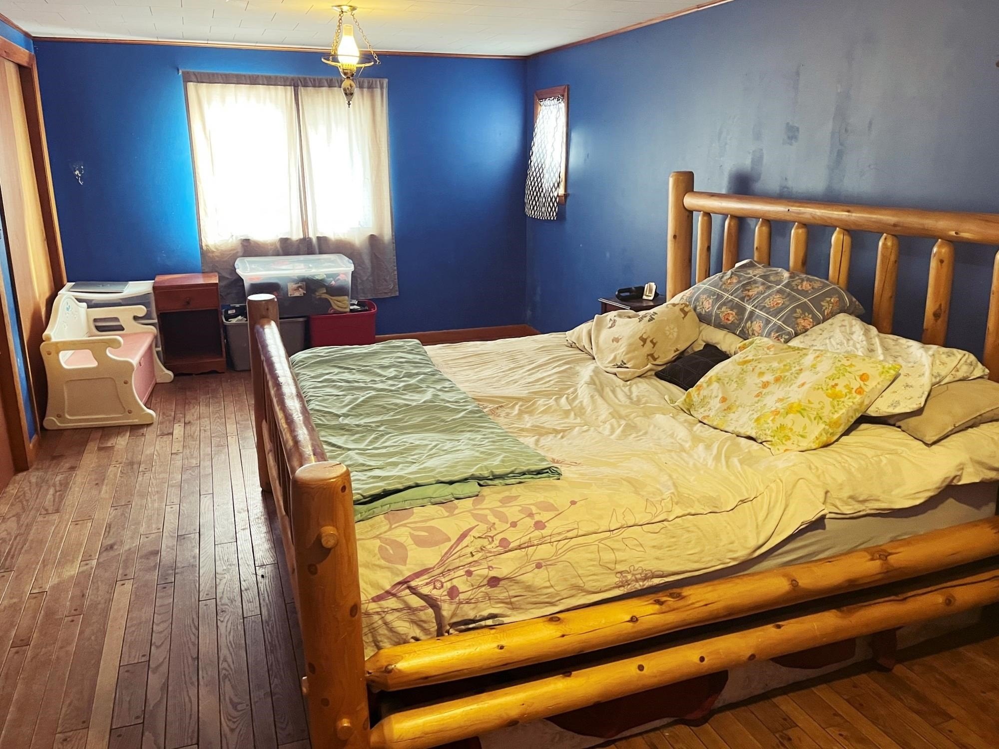 Irasburg, Vermont, 05845, United States, 3 Bedrooms Bedrooms, ,2 BathroomsBathrooms,Residential,For Sale,2017609