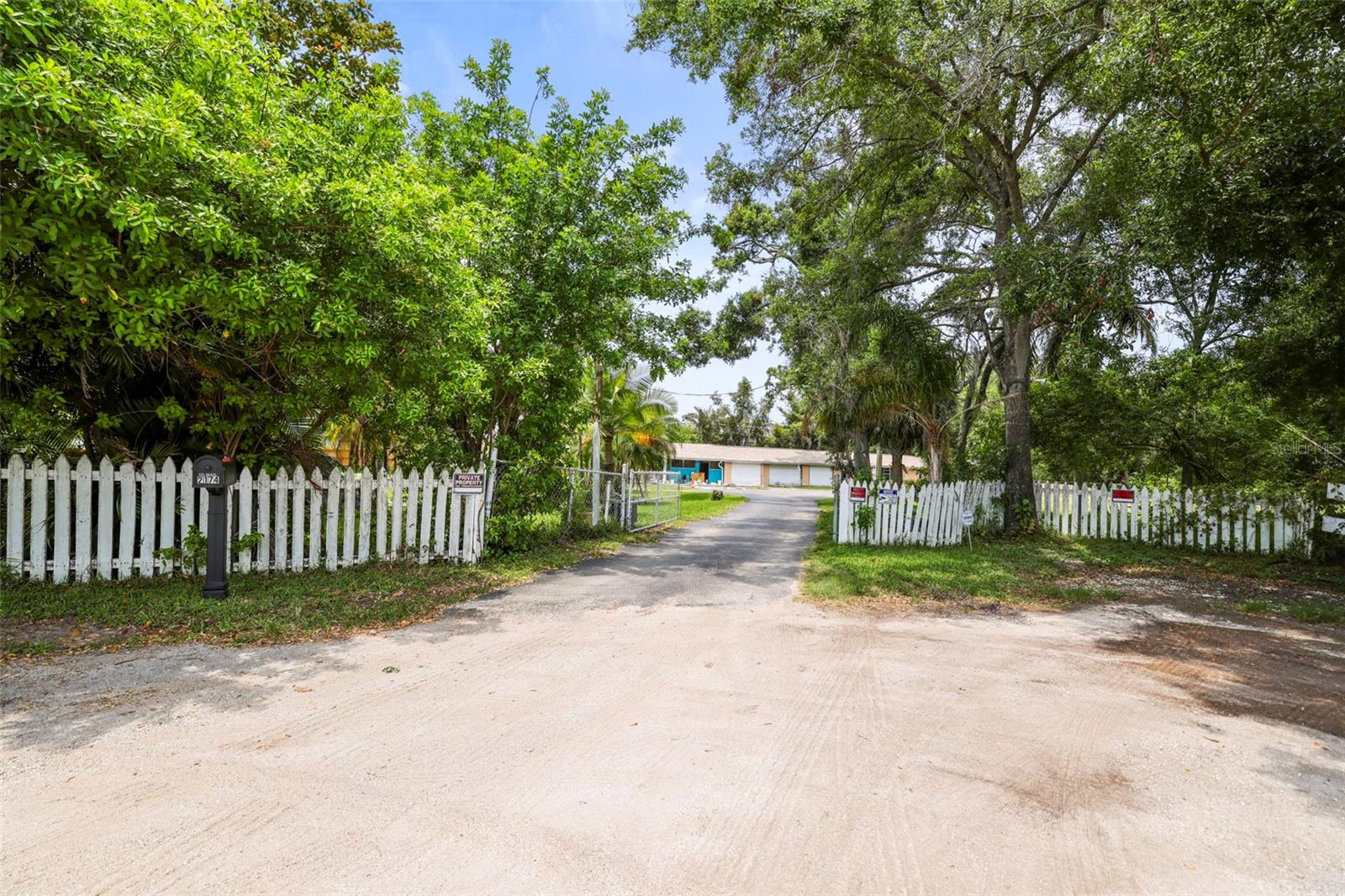 Clearwater, Florida, 33760, United States, 3 Bedrooms Bedrooms, ,2 BathroomsBathrooms,Residential,For Sale,1826177