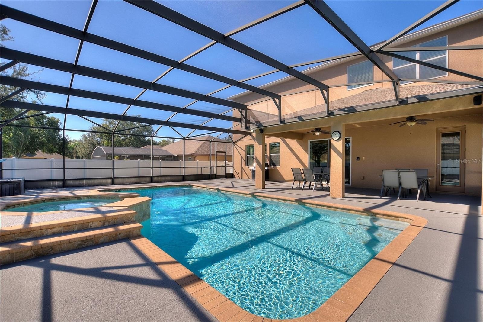 AUBURNDALE, Florida, 33823, United States, 5 Bedrooms Bedrooms, ,5 BathroomsBathrooms,Residential,For Sale,1986097