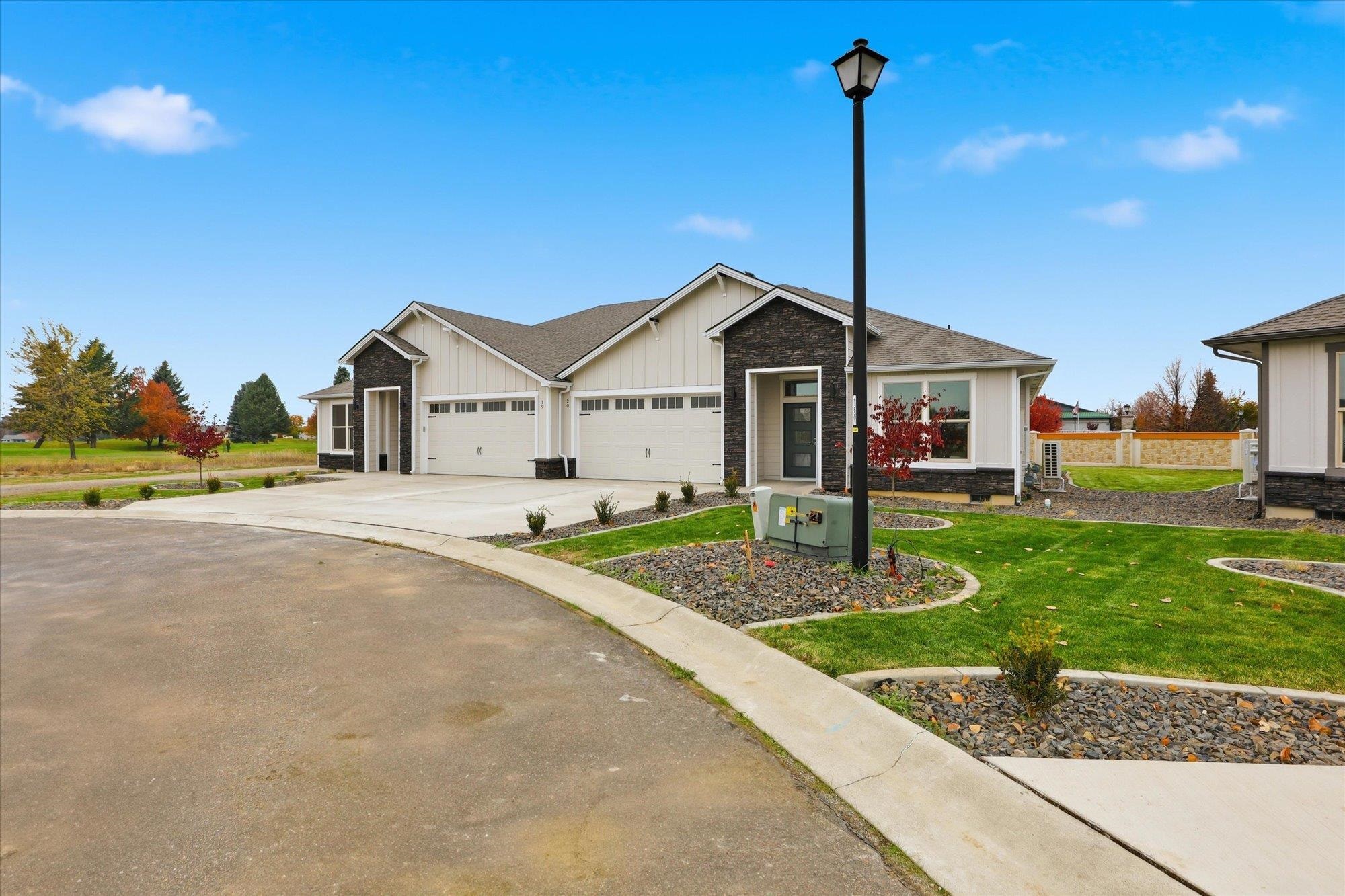 Deer Park, Washington, 99006, United States, 3 Bedrooms Bedrooms, ,2 BathroomsBathrooms,Residential,For Sale,1994775