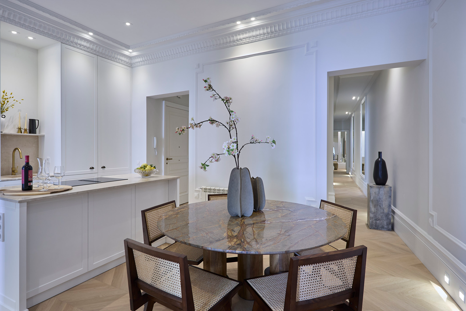  Elegant flat with 3 suites in classic Chueca-Justicia building, Madrid. - 物件實景