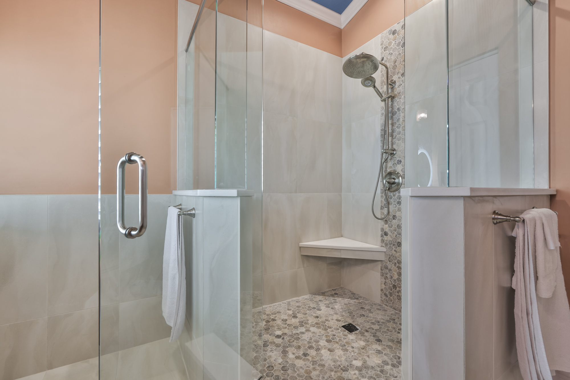 Tampa, Florida, 33635, United States, 4 Bedrooms Bedrooms, ,2 BathroomsBathrooms,Residential,For Sale,1996495