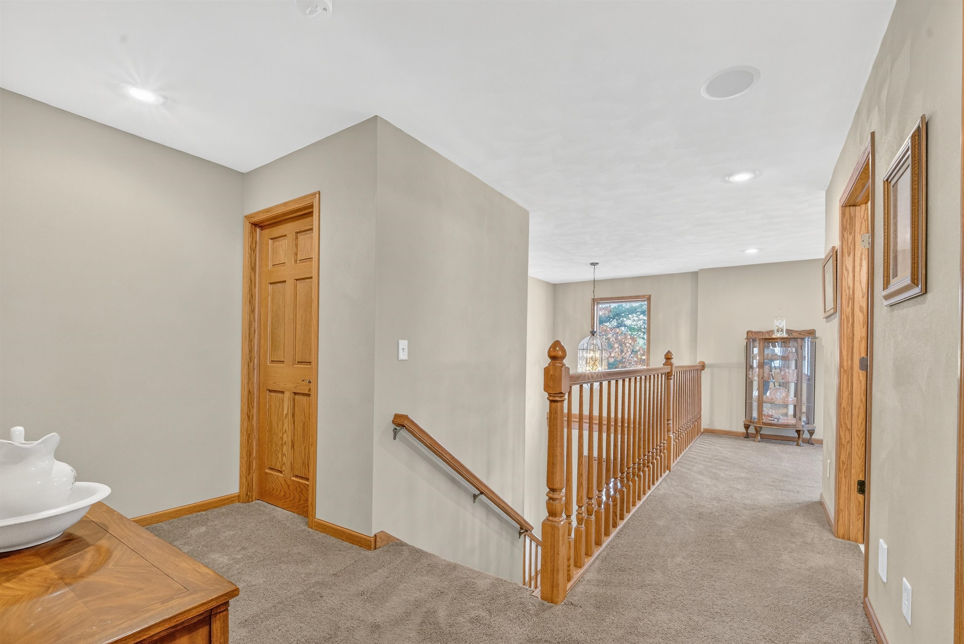 NEW LONDON, Wisconsin, 54961, United States, 3 Bedrooms Bedrooms, ,4 BathroomsBathrooms,Residential,For Sale,1996167