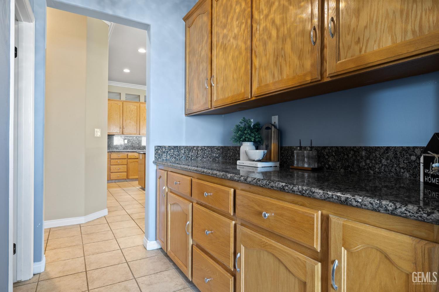 Bakersfield, California, 93312, United States, 4 Bedrooms Bedrooms, ,3 BathroomsBathrooms,Residential,For Sale,1933042