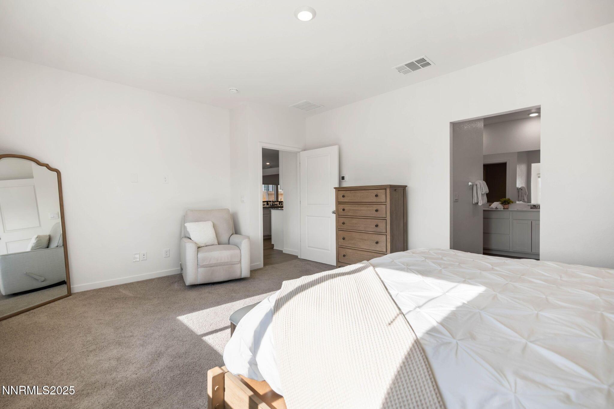 Dayton, Nevada, 89403, United States, 4 Bedrooms Bedrooms, ,3 BathroomsBathrooms,Residential,For Sale,1988311