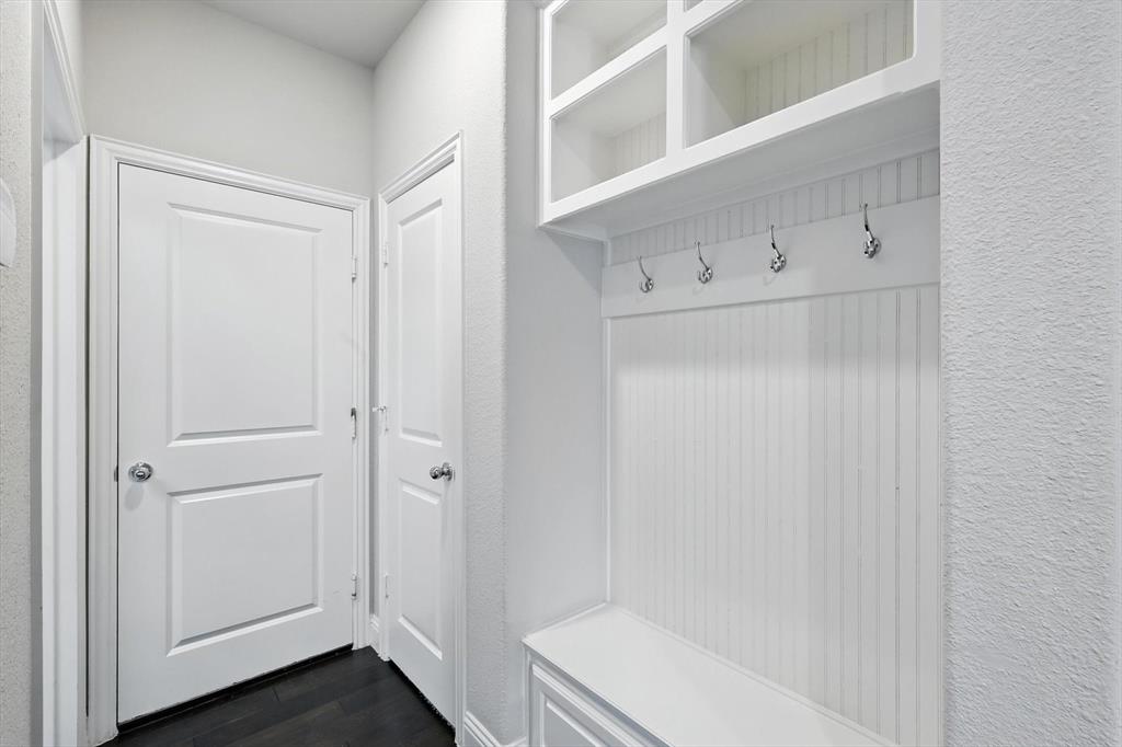 Little Elm, Texas, 75068, United States, 4 Bedrooms Bedrooms, ,5 BathroomsBathrooms,Residential,For Sale,2030364